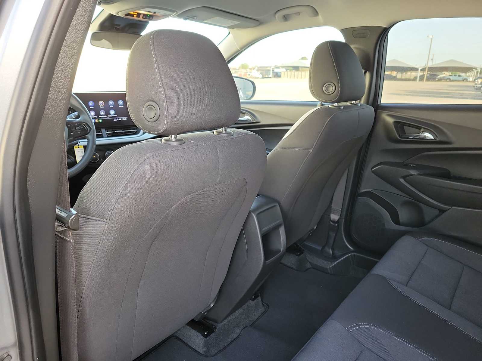 Thumbnail: 2025 Chevrolet Trax - 16