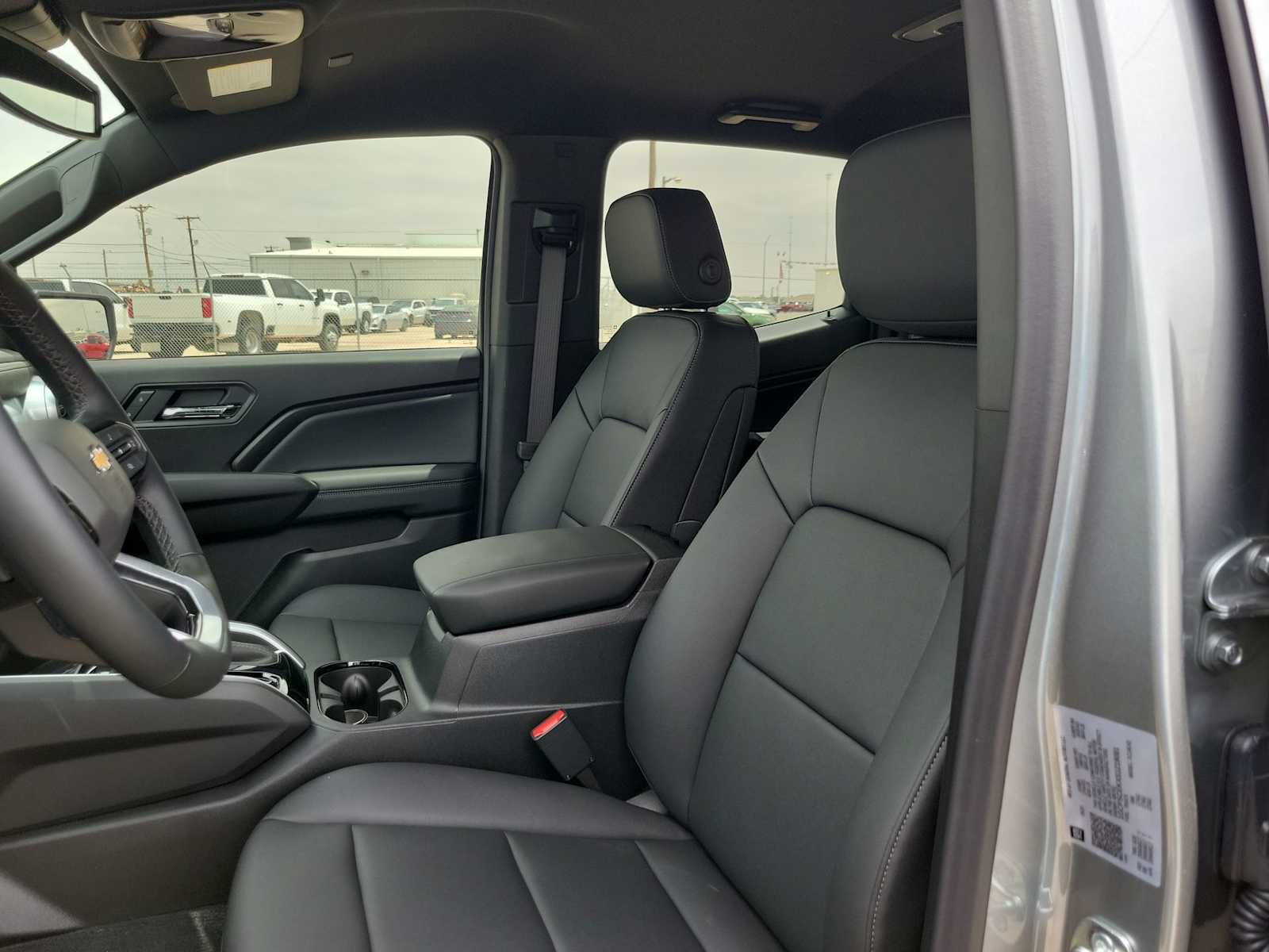 Thumbnail: 2025 Chevrolet Colorado - 19