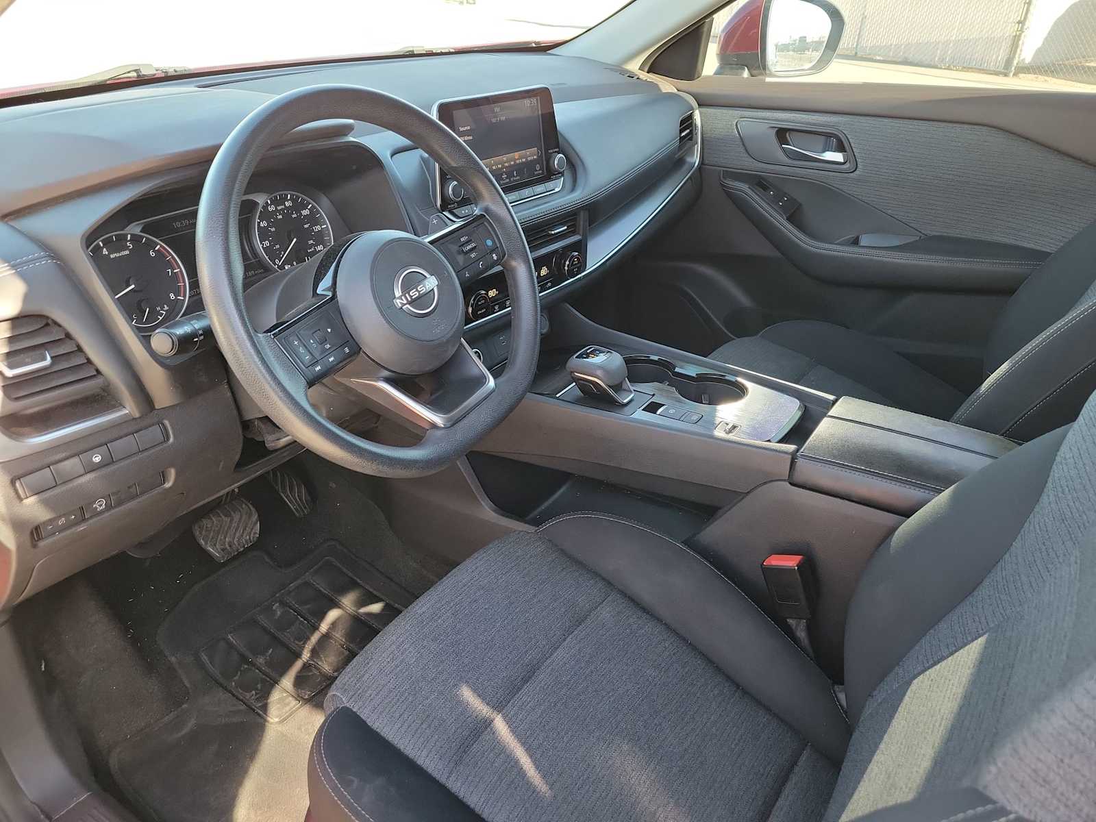 Thumbnail: 2023 Nissan Rogue - 10