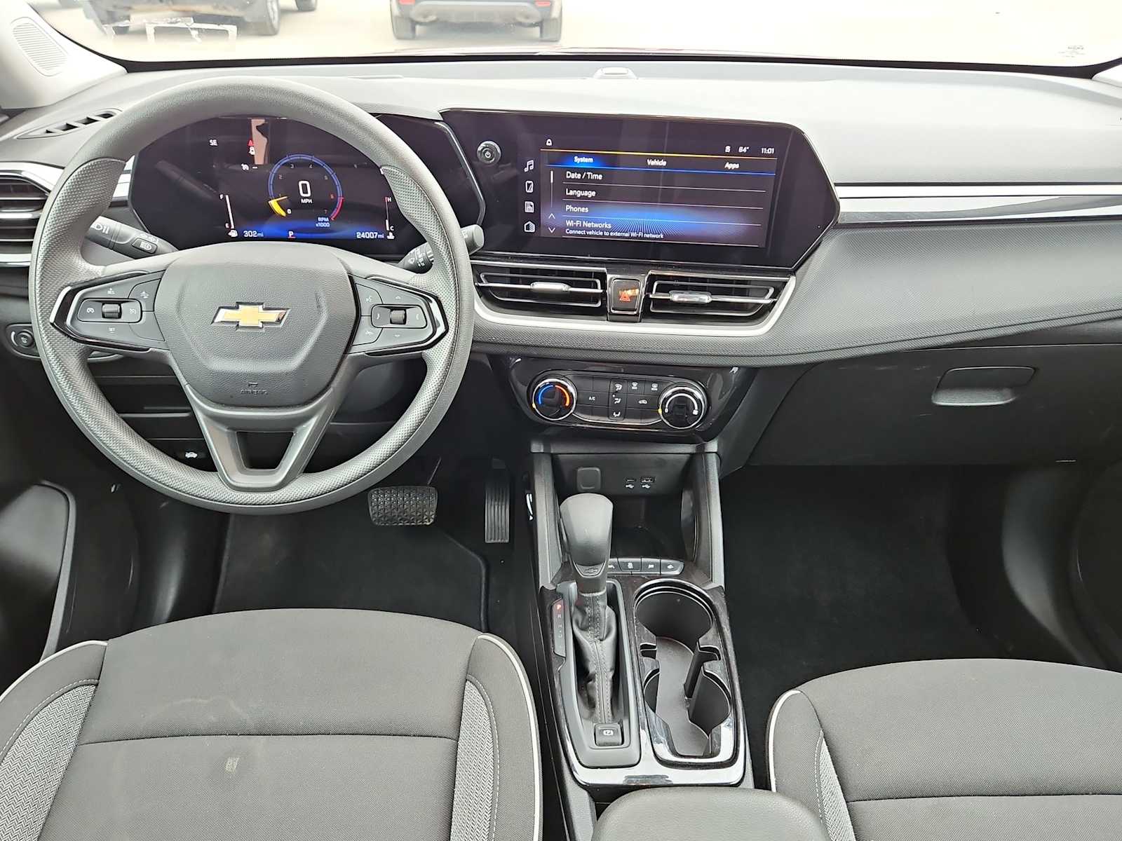 Thumbnail: 2025 Chevrolet TrailBlazer - 14