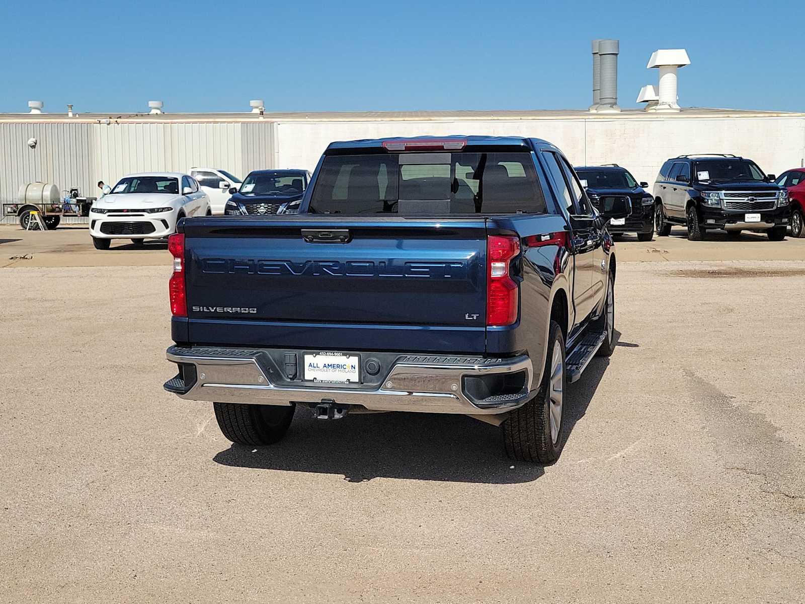 Thumbnail: 2022 Chevrolet Silverado 1500 - 8