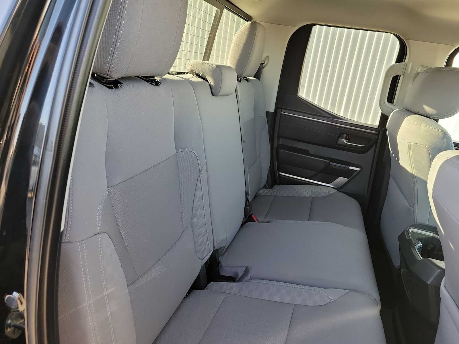 Thumbnail: 2023 Toyota Tundra - 21