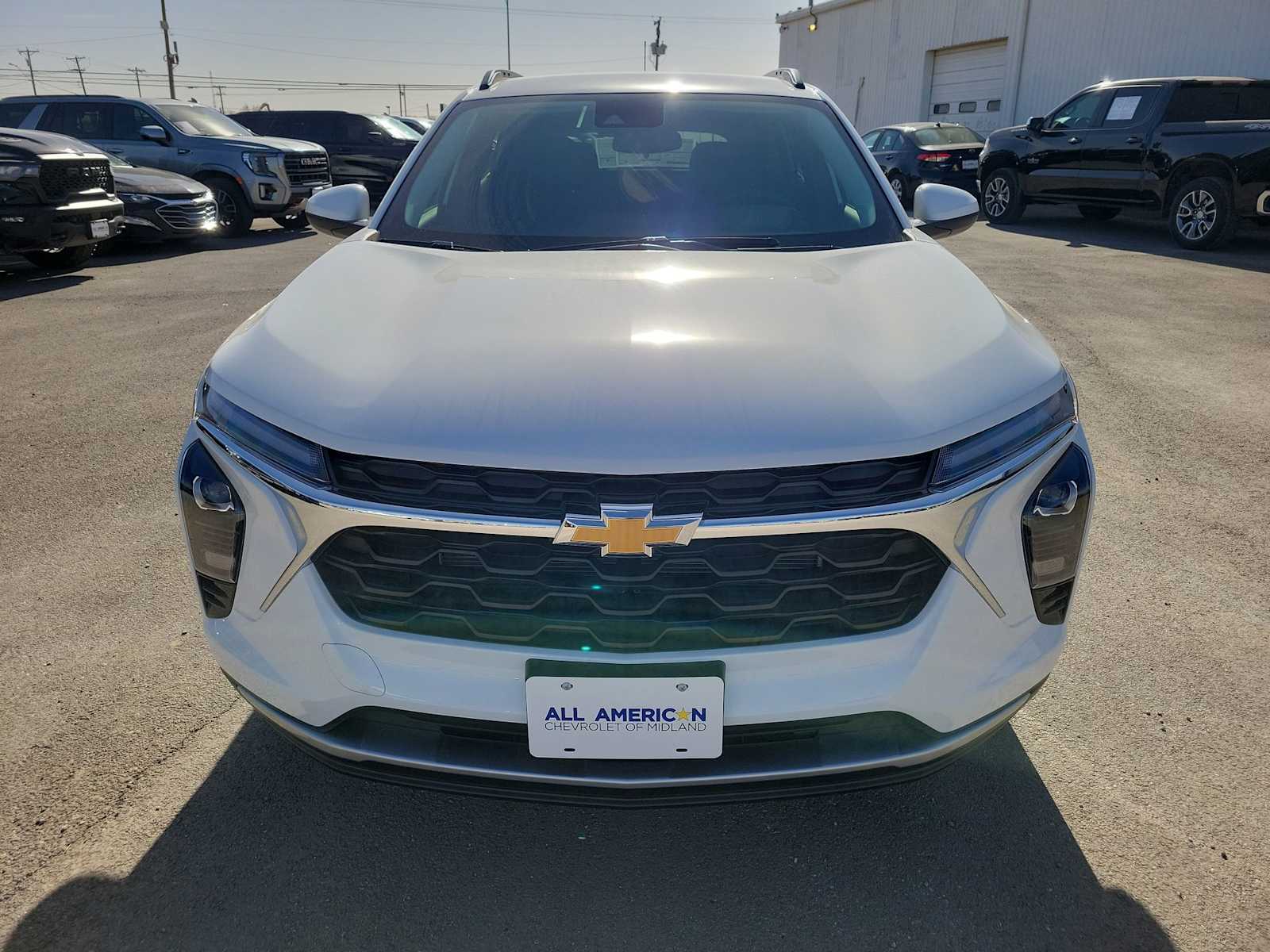 Thumbnail: 2026 Chevrolet Trax - 14