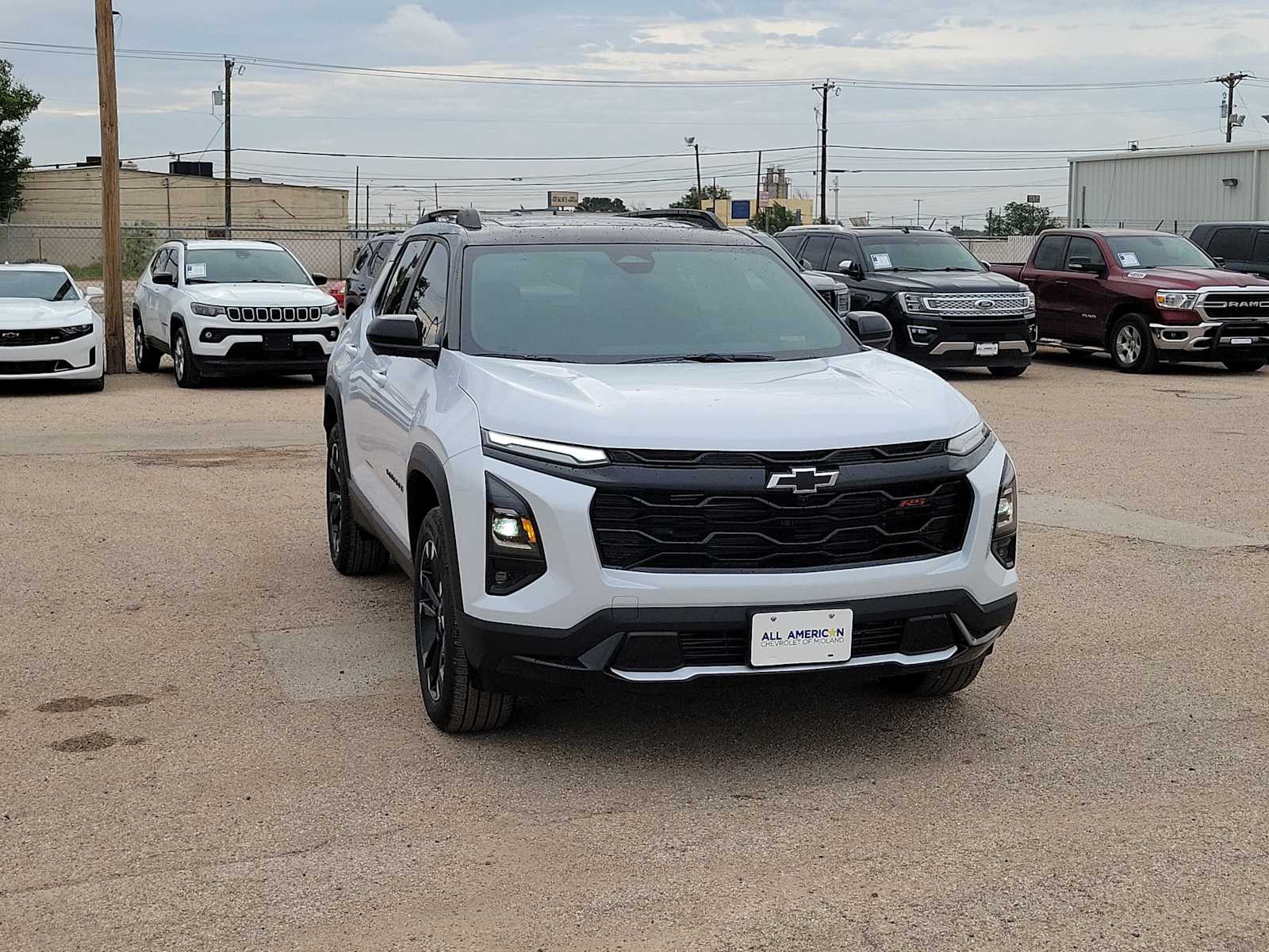 Thumbnail: 2026 Chevrolet Equinox - 2
