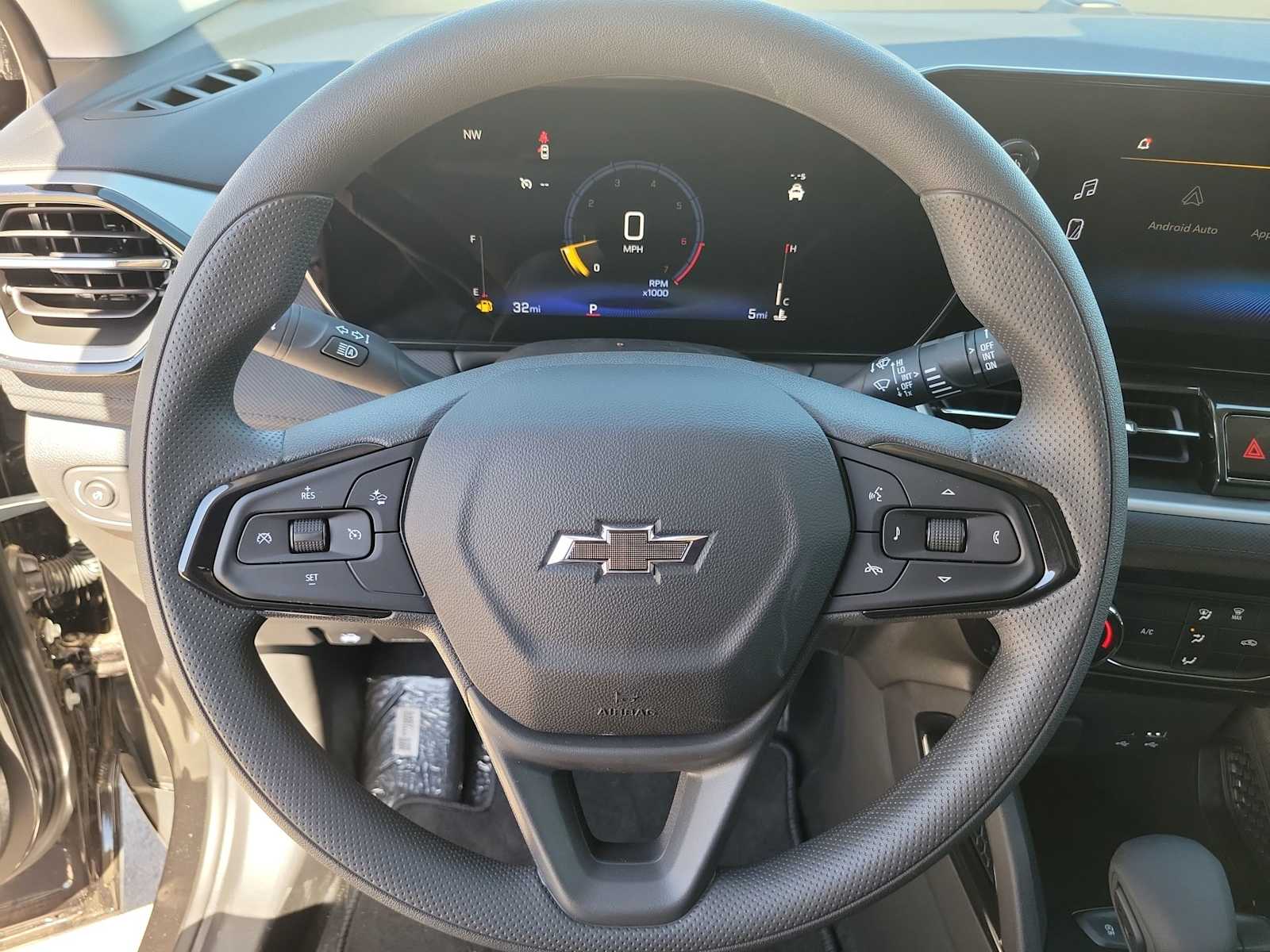 Thumbnail: 2026 Chevrolet TrailBlazer - 19