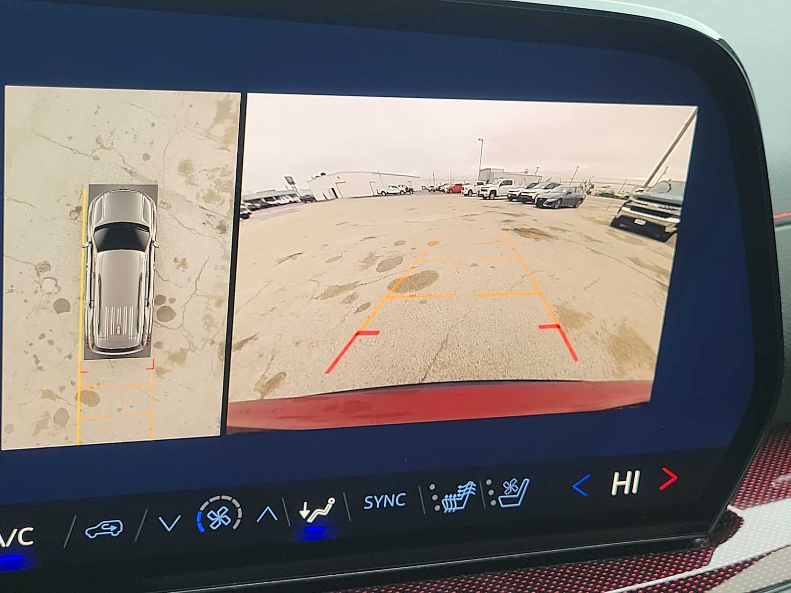 Thumbnail: 2026 Chevrolet Traverse - 24