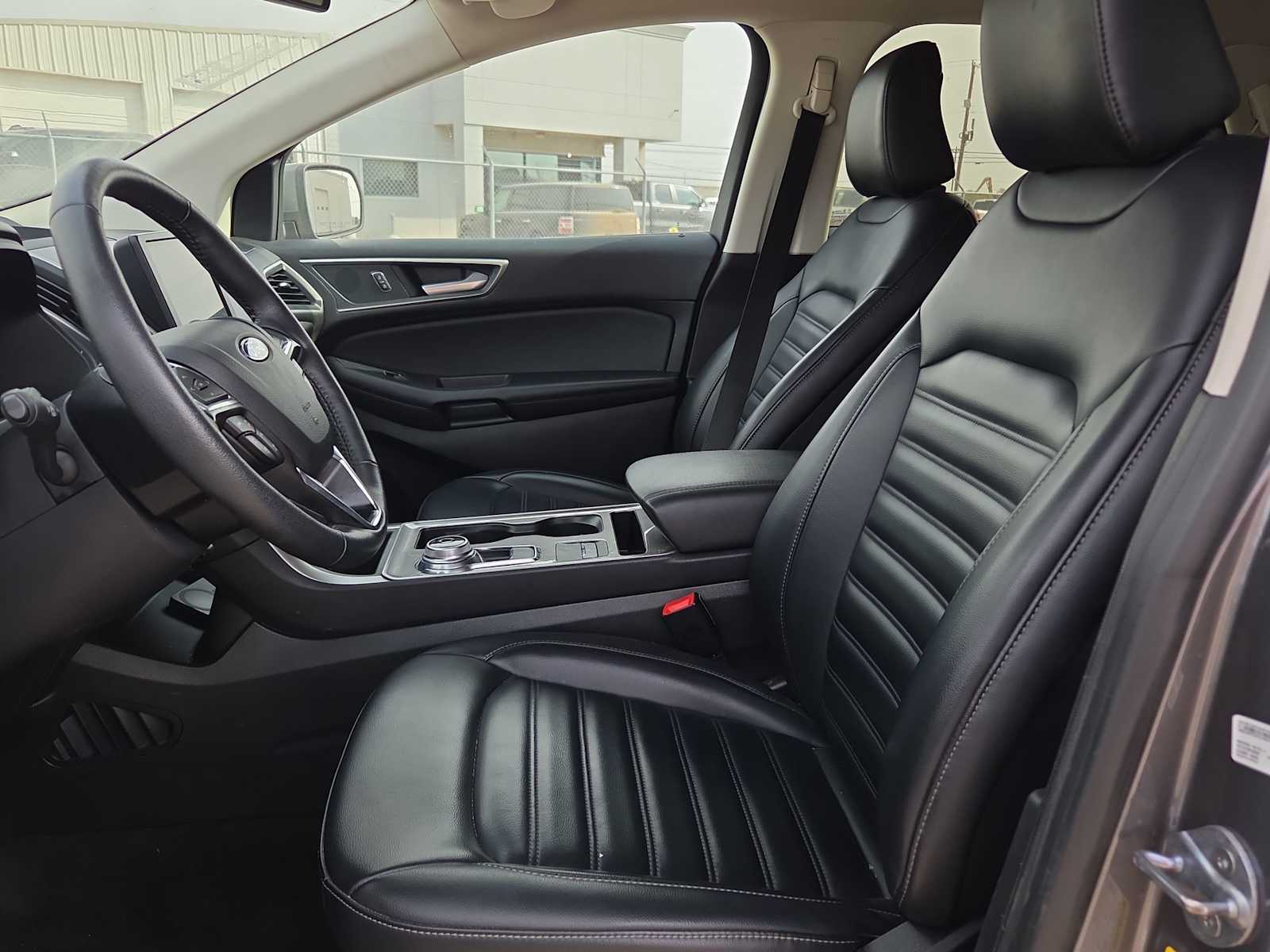 Thumbnail: 2024 Ford Edge - 21