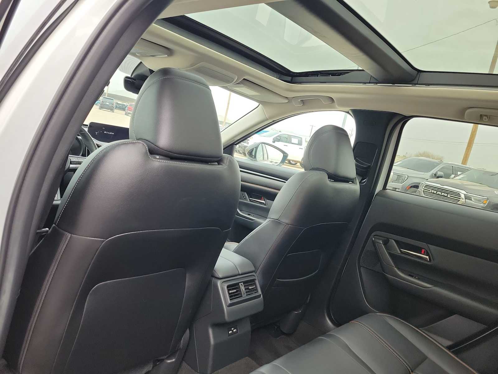 Thumbnail: 2023 Mazda CX-50 - 20