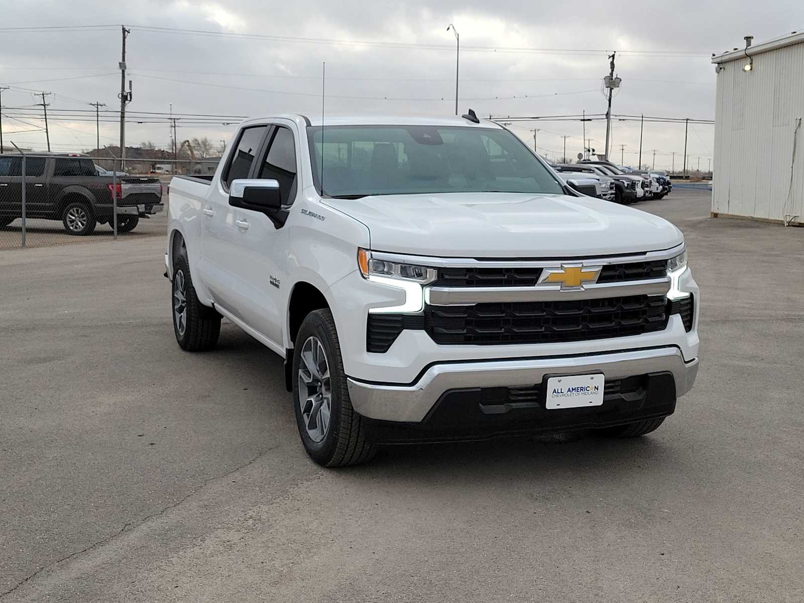 Thumbnail: 2026 Chevrolet Silverado 1500 - 2