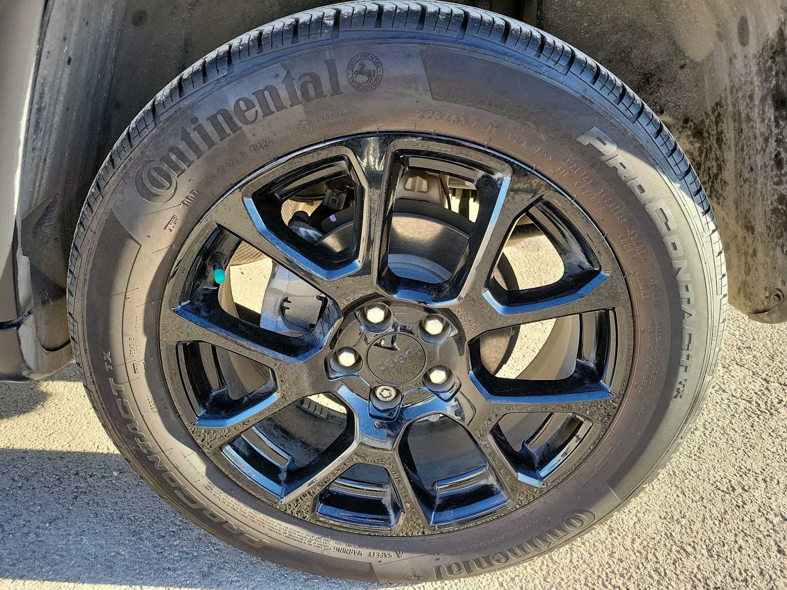 Thumbnail: 2024 Jeep Compass - 16