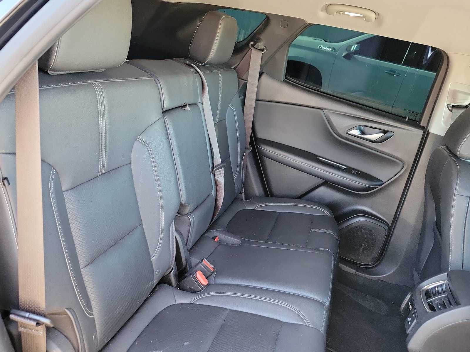 Thumbnail: 2023 Chevrolet Blazer - 21