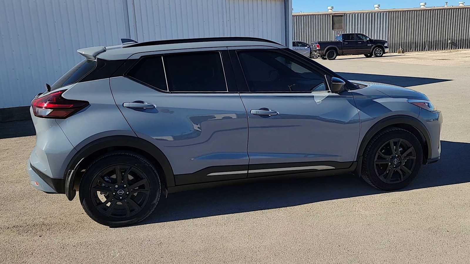 Thumbnail: 2022 Nissan Kicks - 9