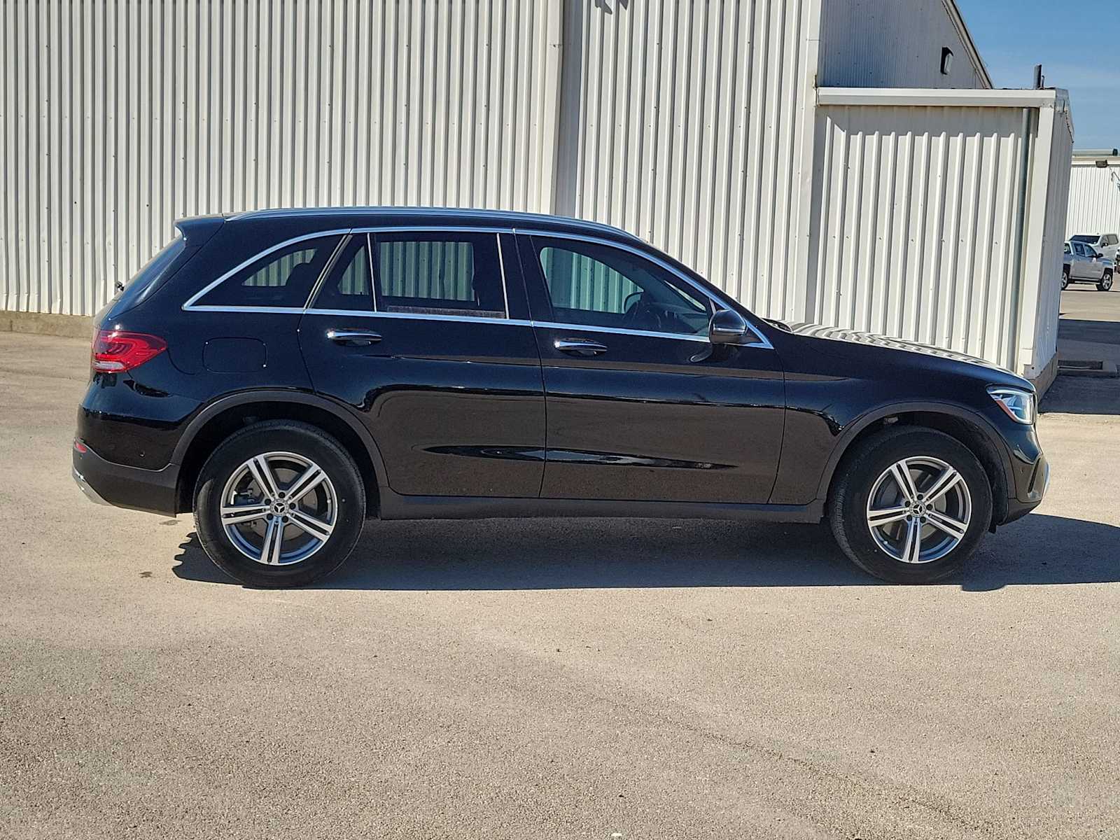 Thumbnail: 2022 Mercedes-Benz GLC - 9