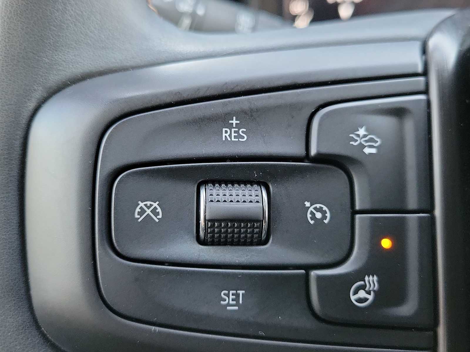 Thumbnail: 2023 GMC Yukon - 27