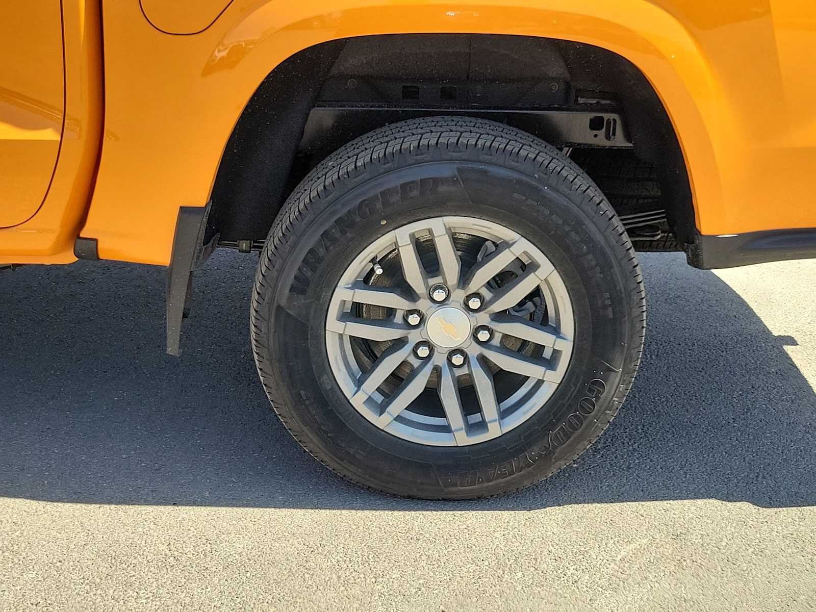 2025 Chevrolet Colorado LT 16