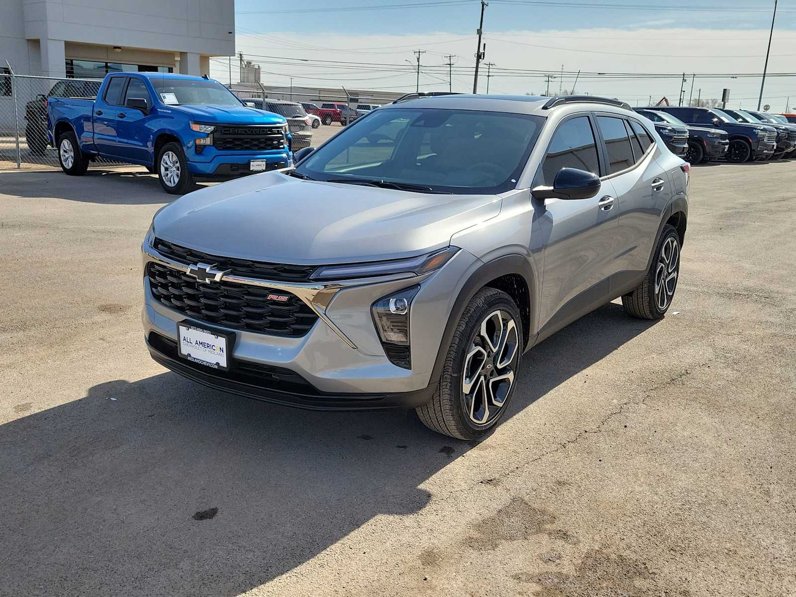 Thumbnail: 2026 Chevrolet Trax - 3