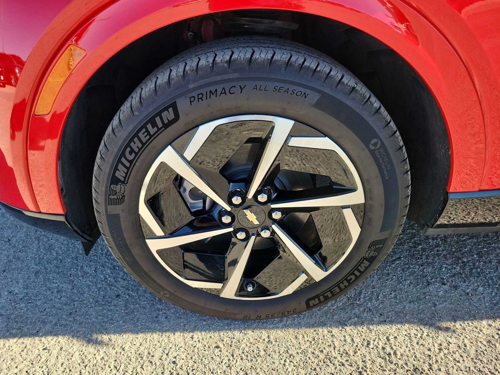 Thumbnail: 2024 Chevrolet Equinox - 16