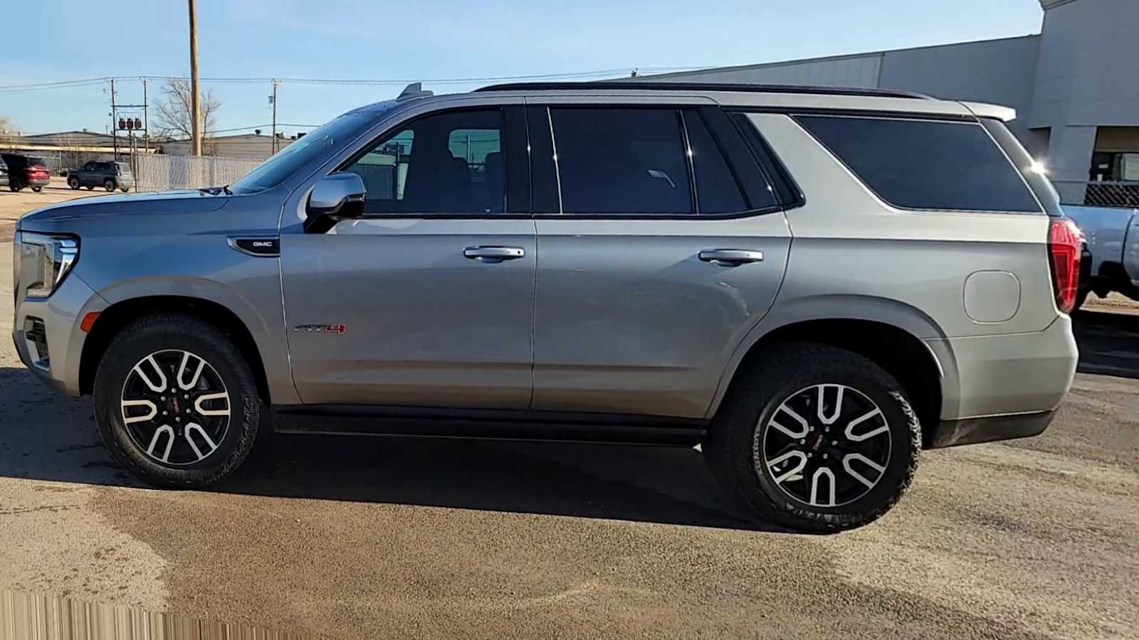 Thumbnail: 2023 GMC Yukon - 5