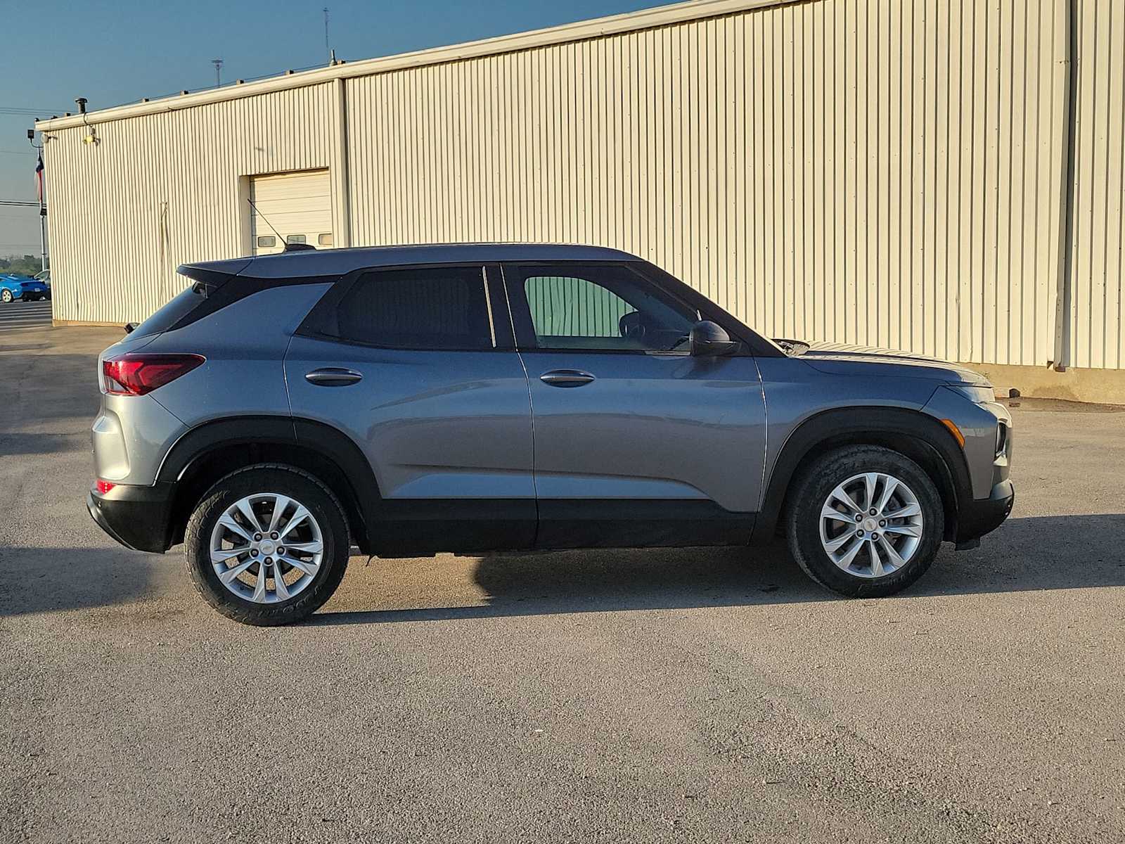 Thumbnail: 2021 Chevrolet TrailBlazer - 9