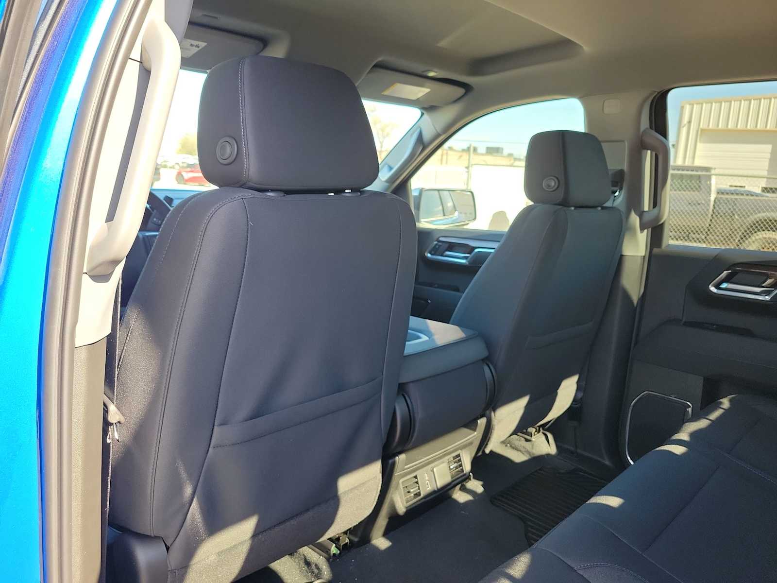 Thumbnail: 2026 Chevrolet Silverado 1500 - 20