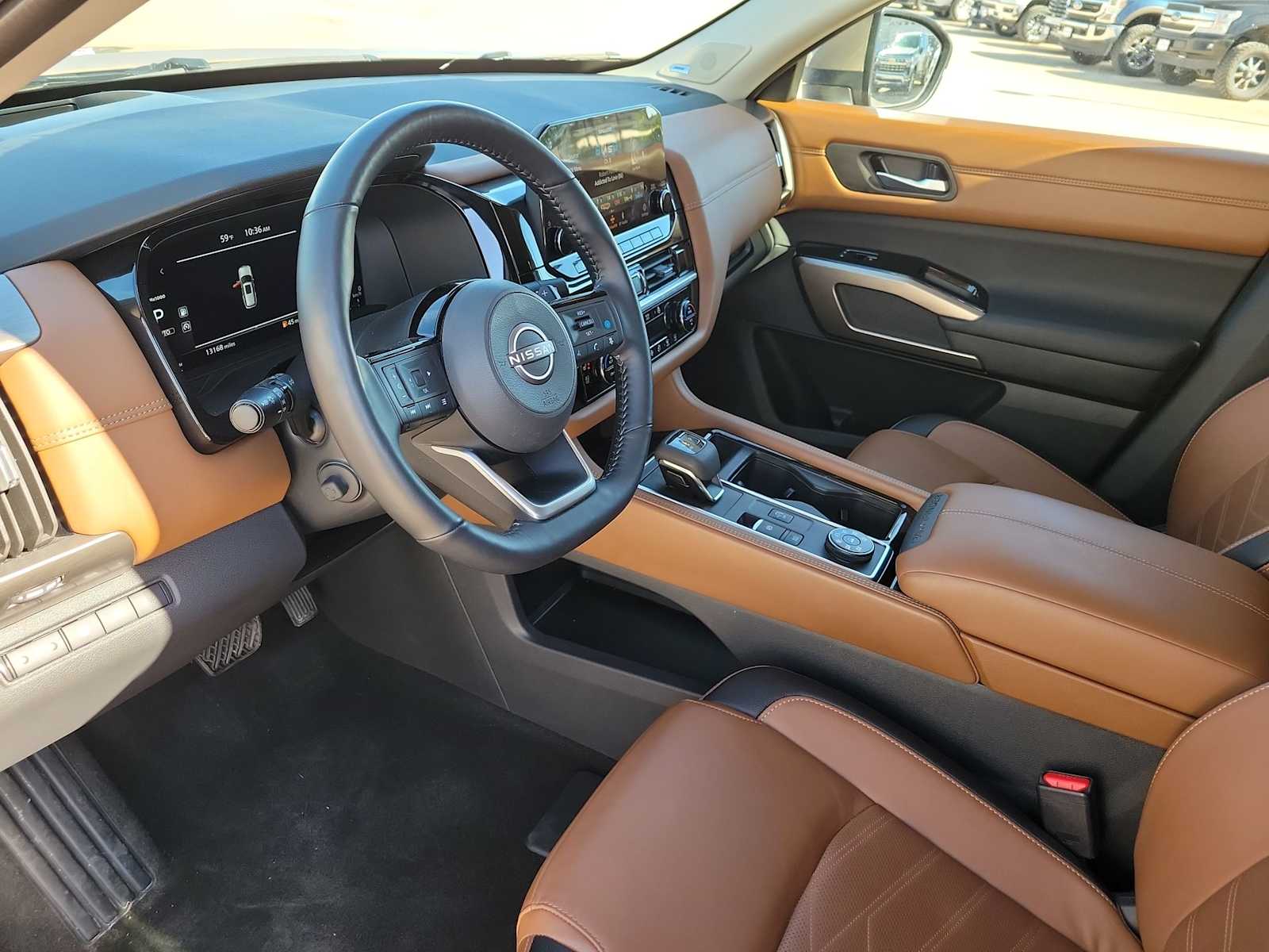 Thumbnail: 2025 Nissan Pathfinder - 10