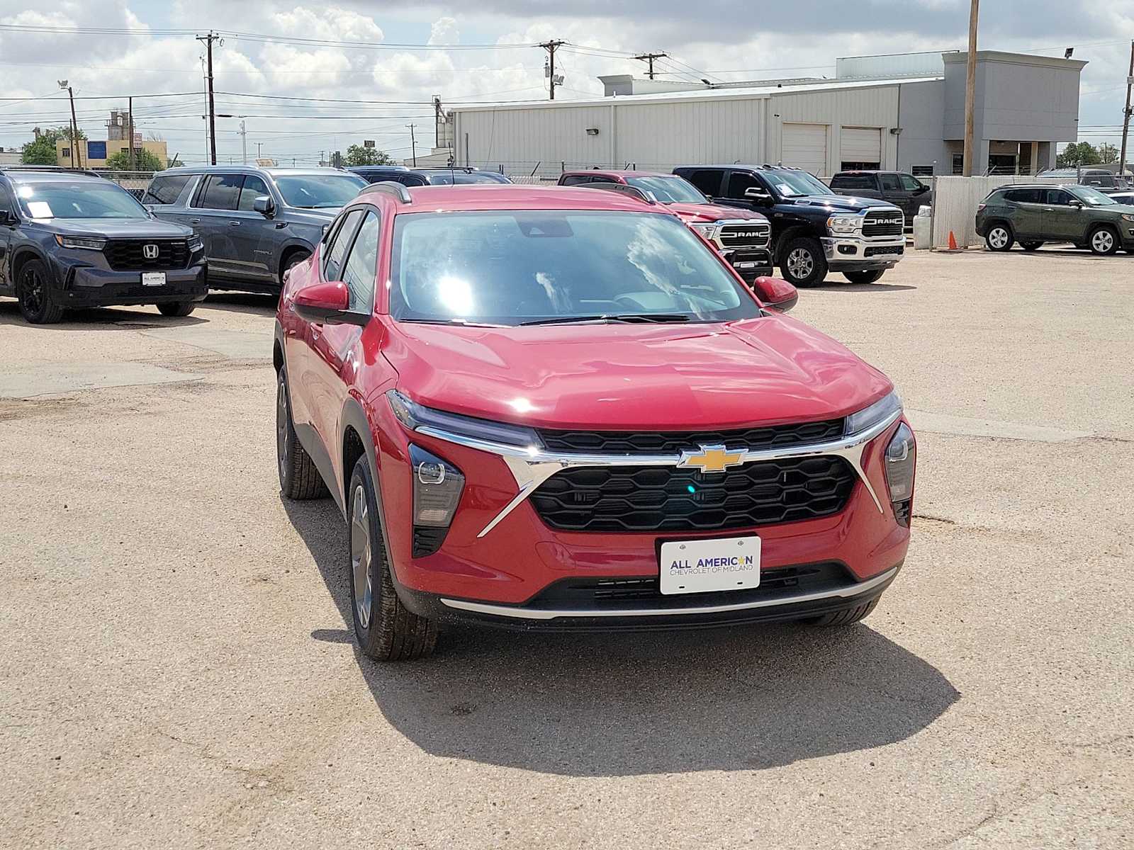 Thumbnail: 2026 Chevrolet Trax - 2