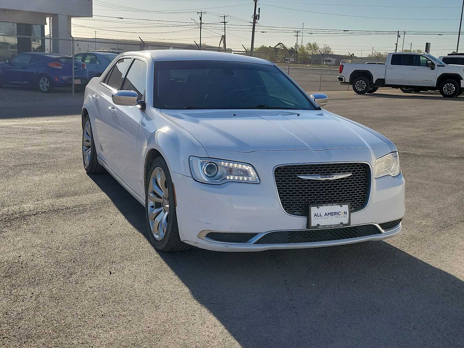 Thumbnail: 2019 Chrysler 300 - 2