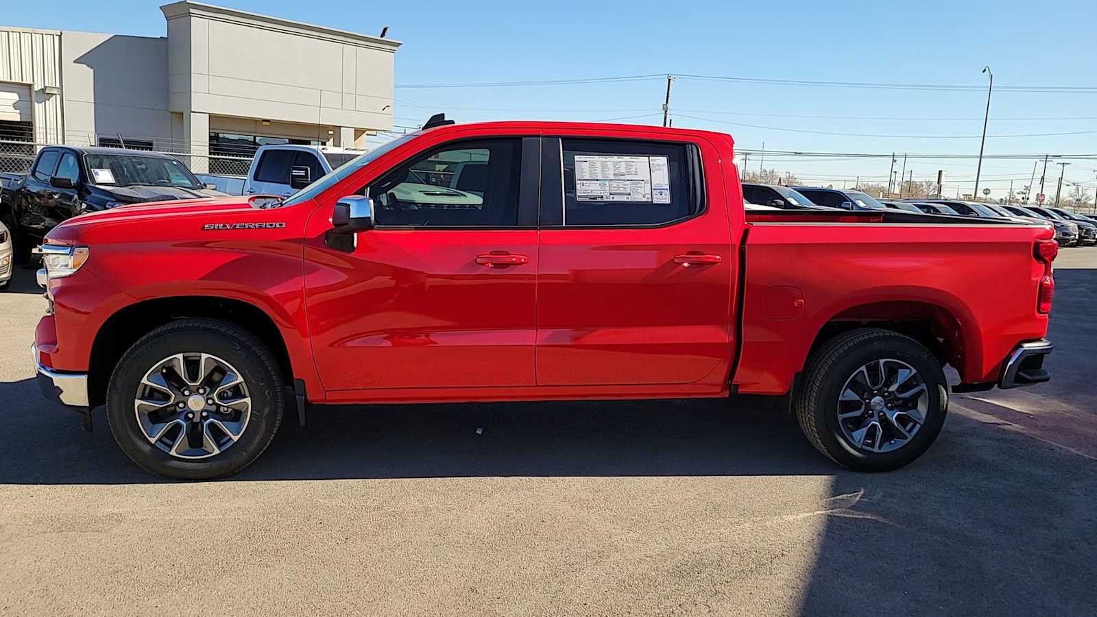 Thumbnail: 2026 Chevrolet Silverado 1500 - 5