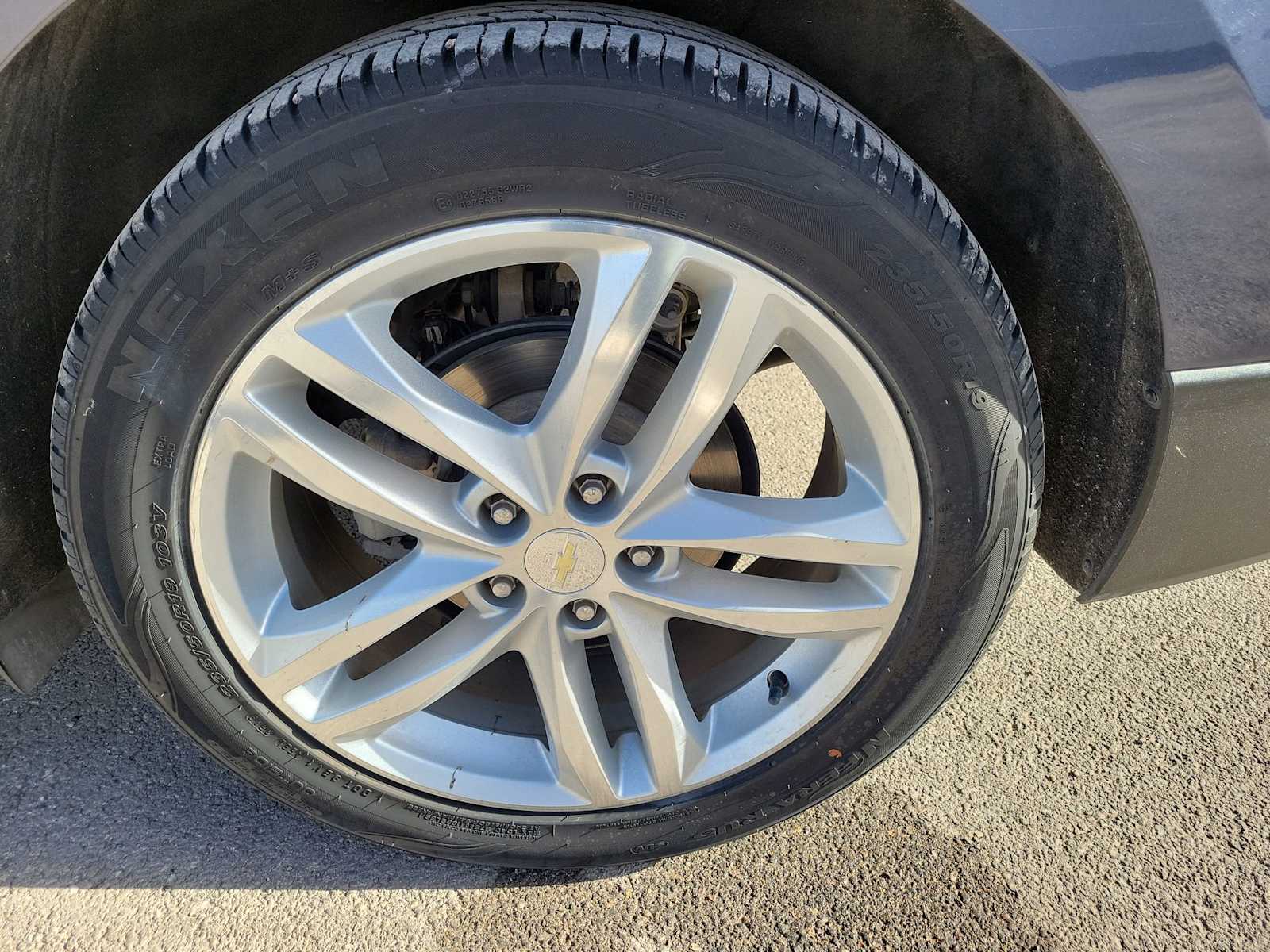 Thumbnail: 2018 Chevrolet Equinox - 16