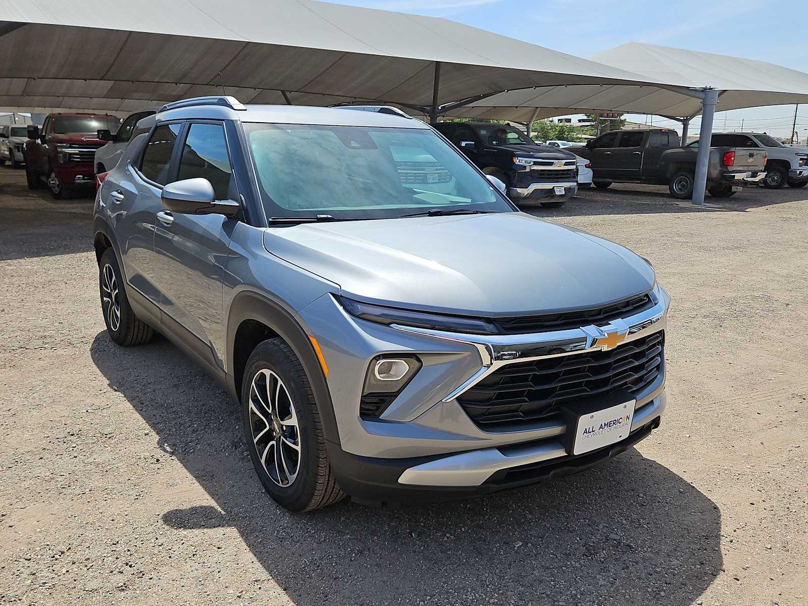 Thumbnail: 2026 Chevrolet TrailBlazer - 2