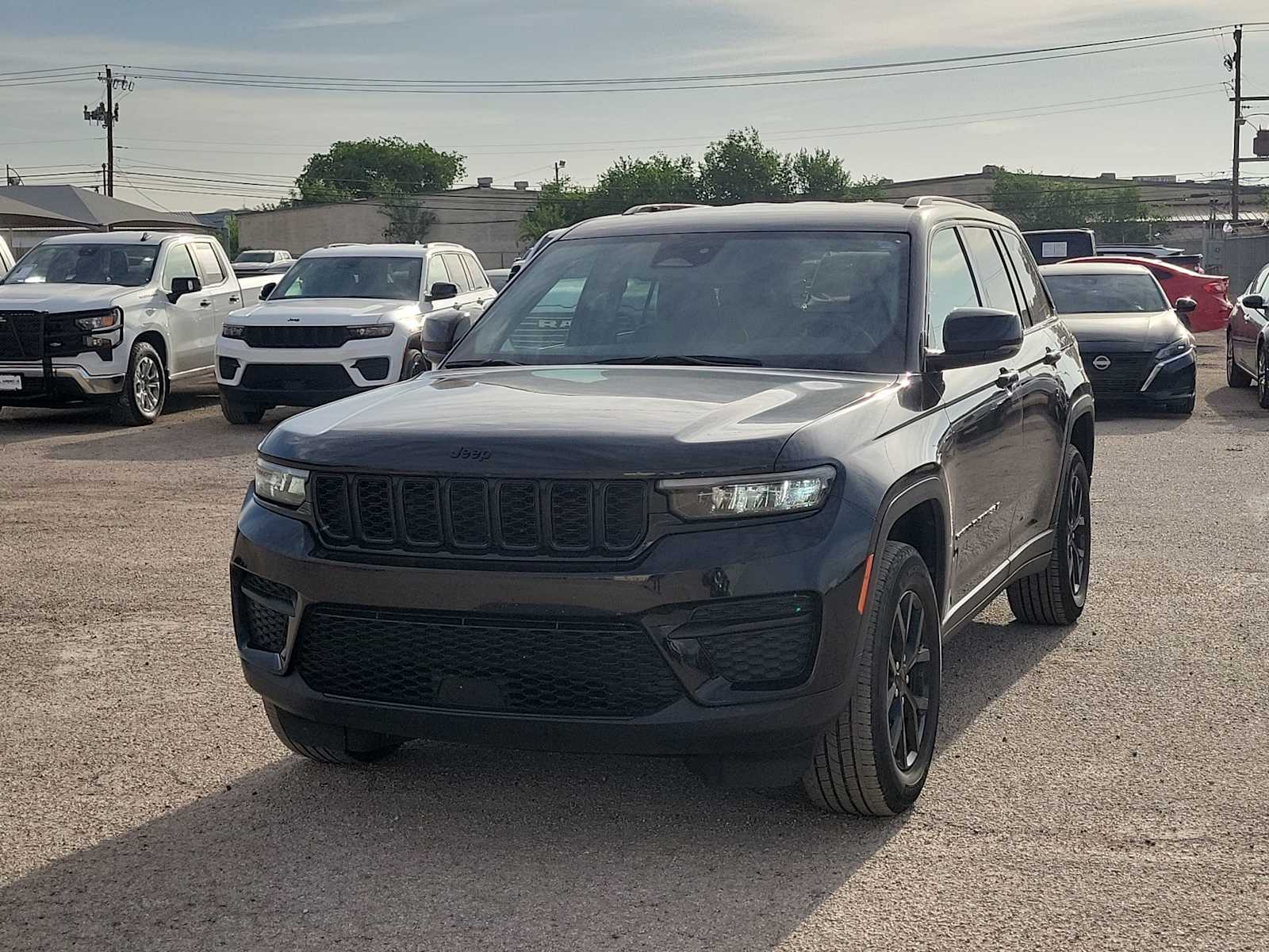 Thumbnail: 2024 Jeep Grand Cherokee - 4