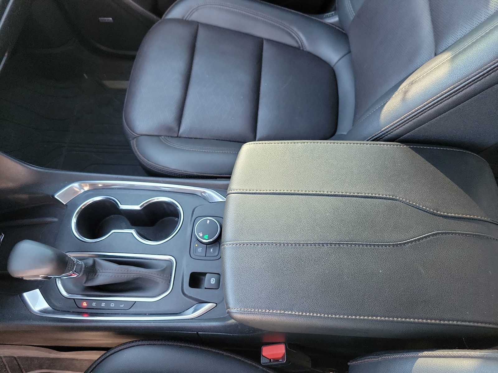 Thumbnail: 2023 Chevrolet Traverse - 23