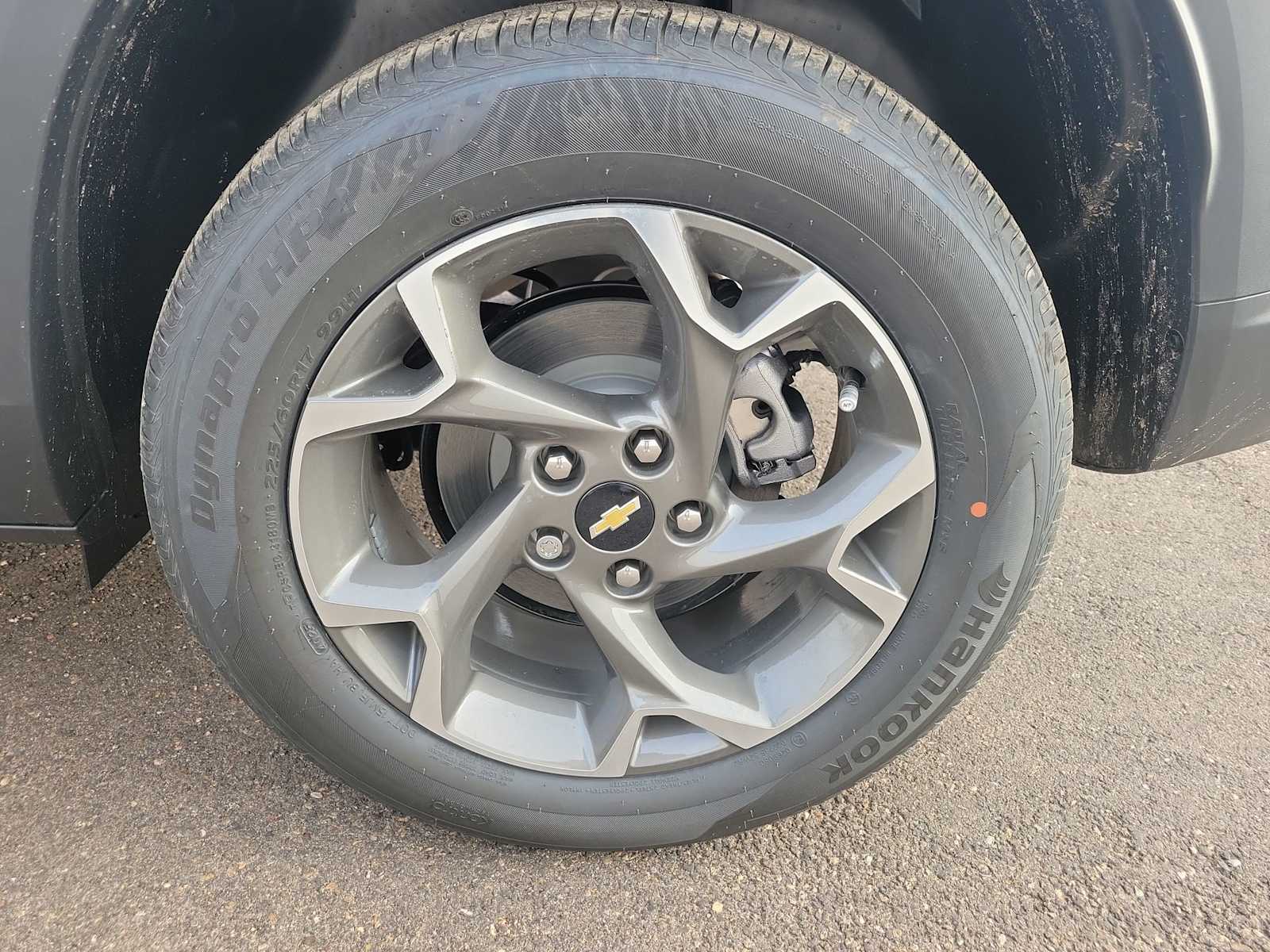 Thumbnail: 2026 Chevrolet Trax - 16