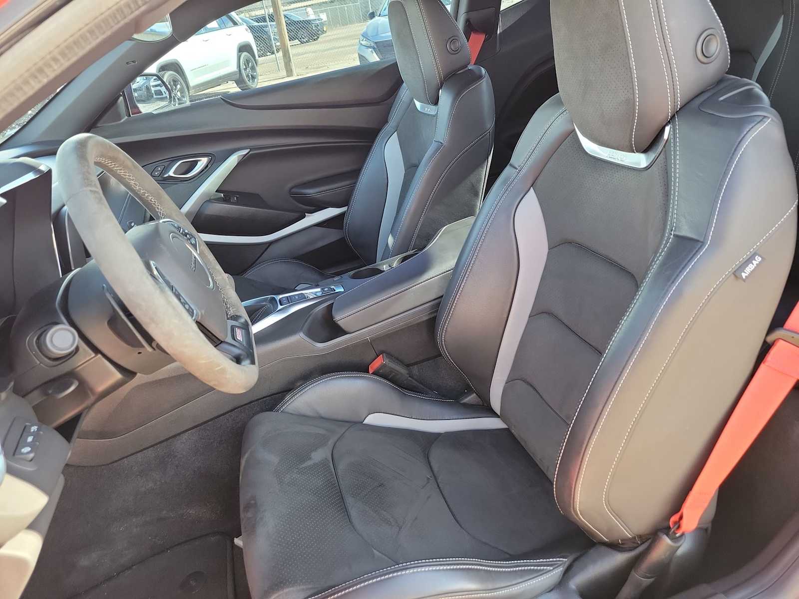 Thumbnail: 2021 Chevrolet Camaro - 14