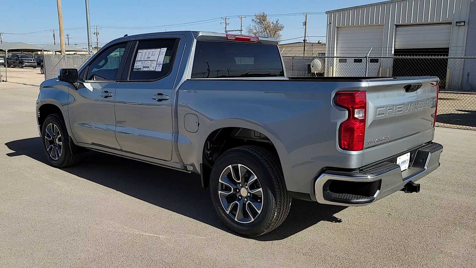 Thumbnail: 2026 Chevrolet Silverado 1500 - 6