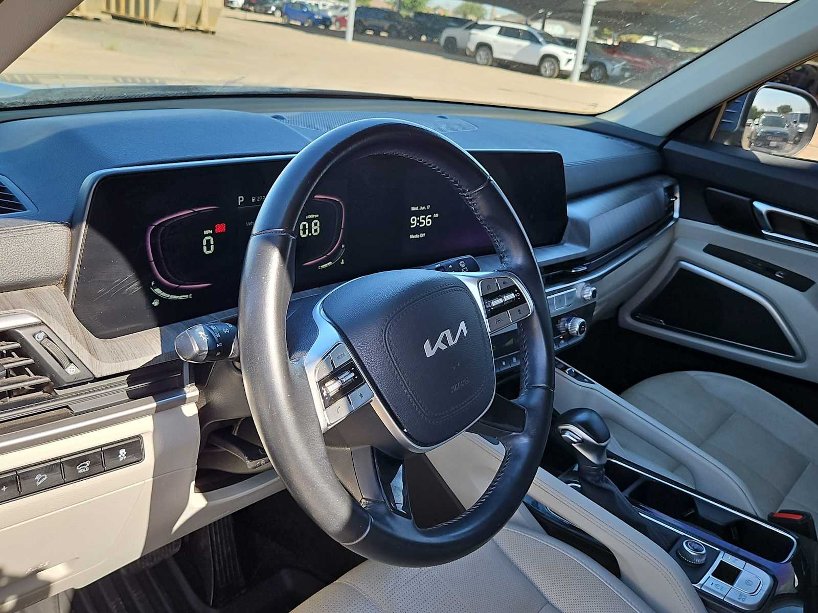 Thumbnail: 2023 Kia Telluride - 10
