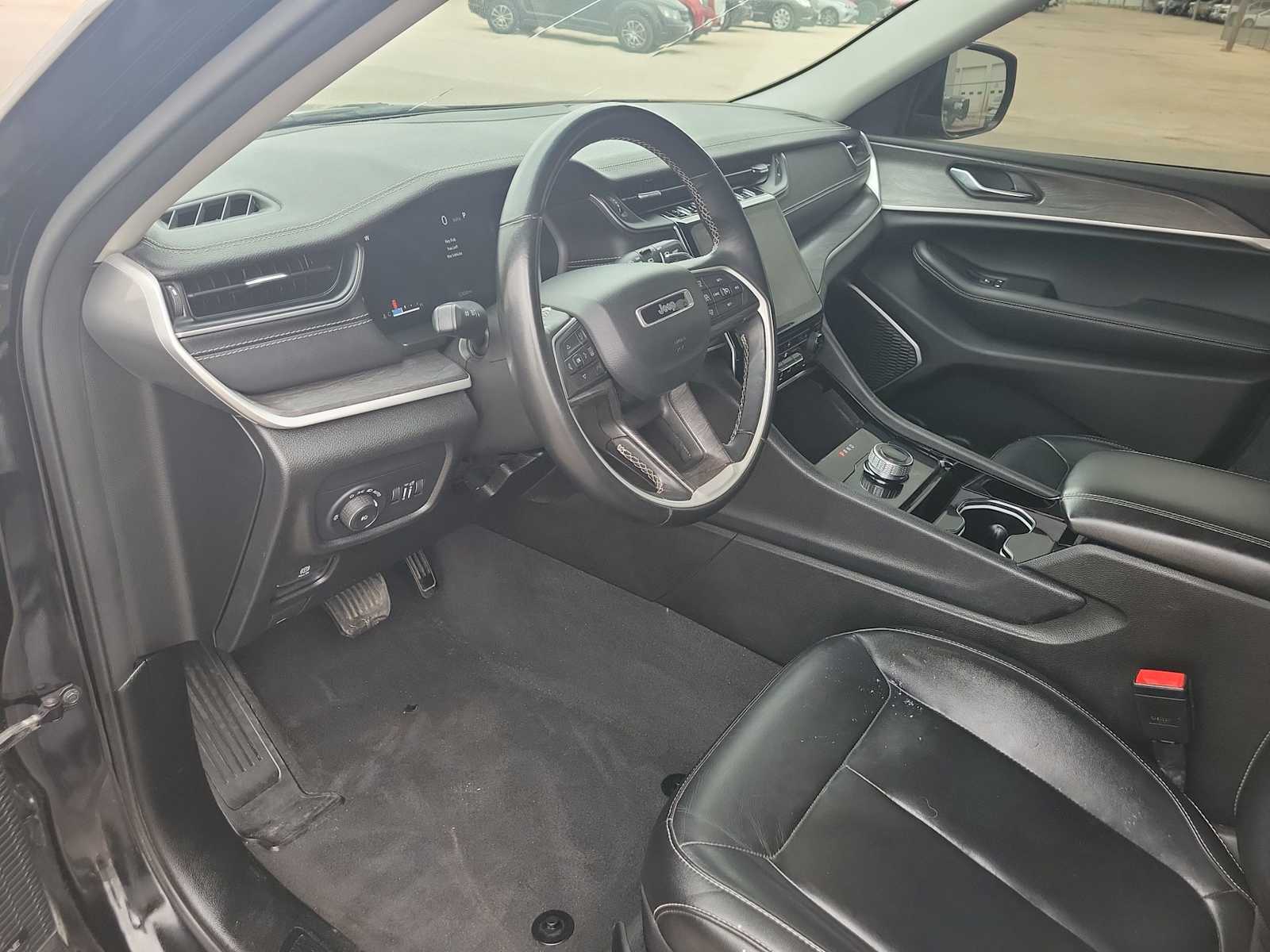 Thumbnail: 2021 Jeep Grand Cherokee L - 10