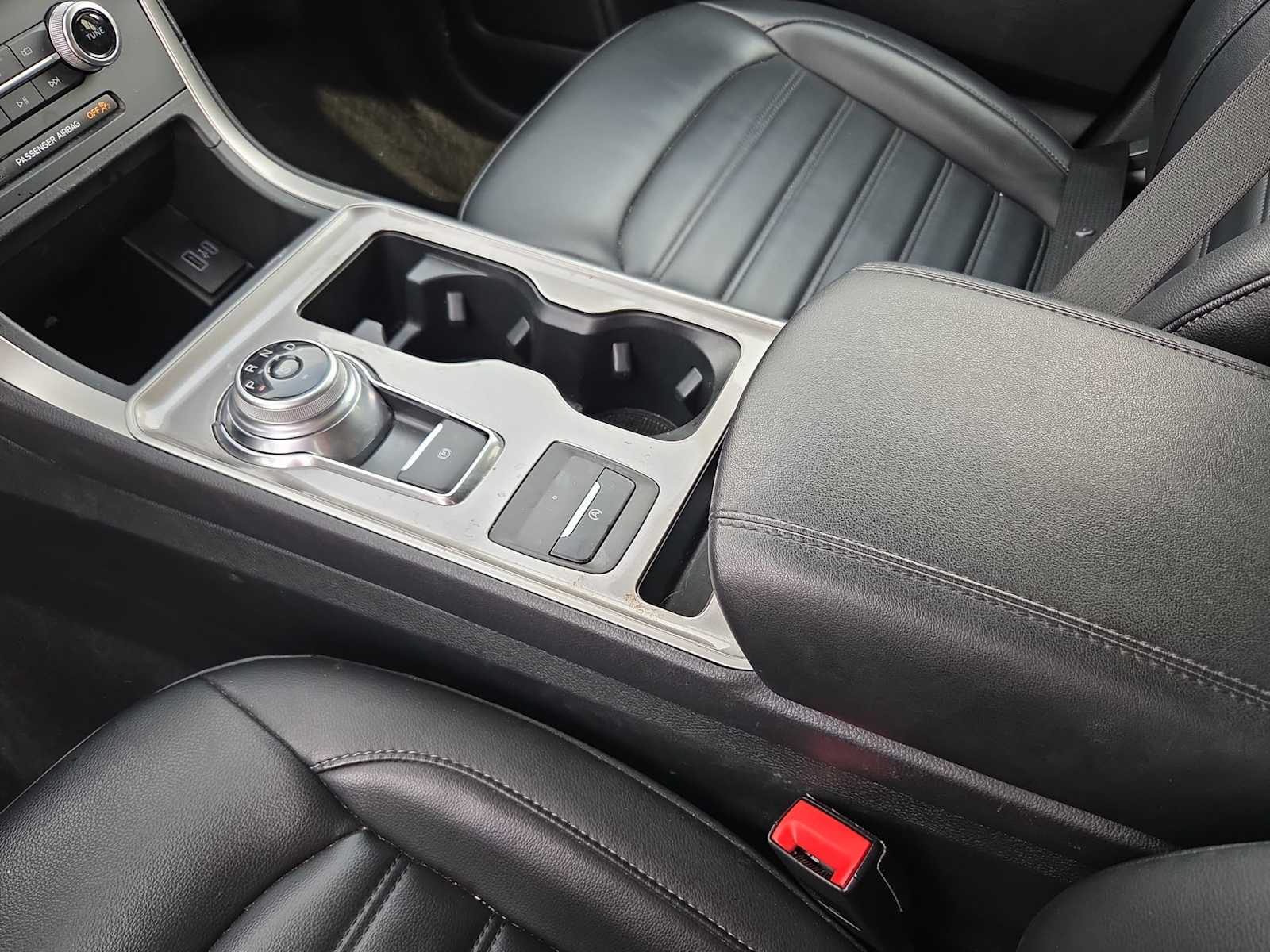 Thumbnail: 2024 Ford Edge - 24