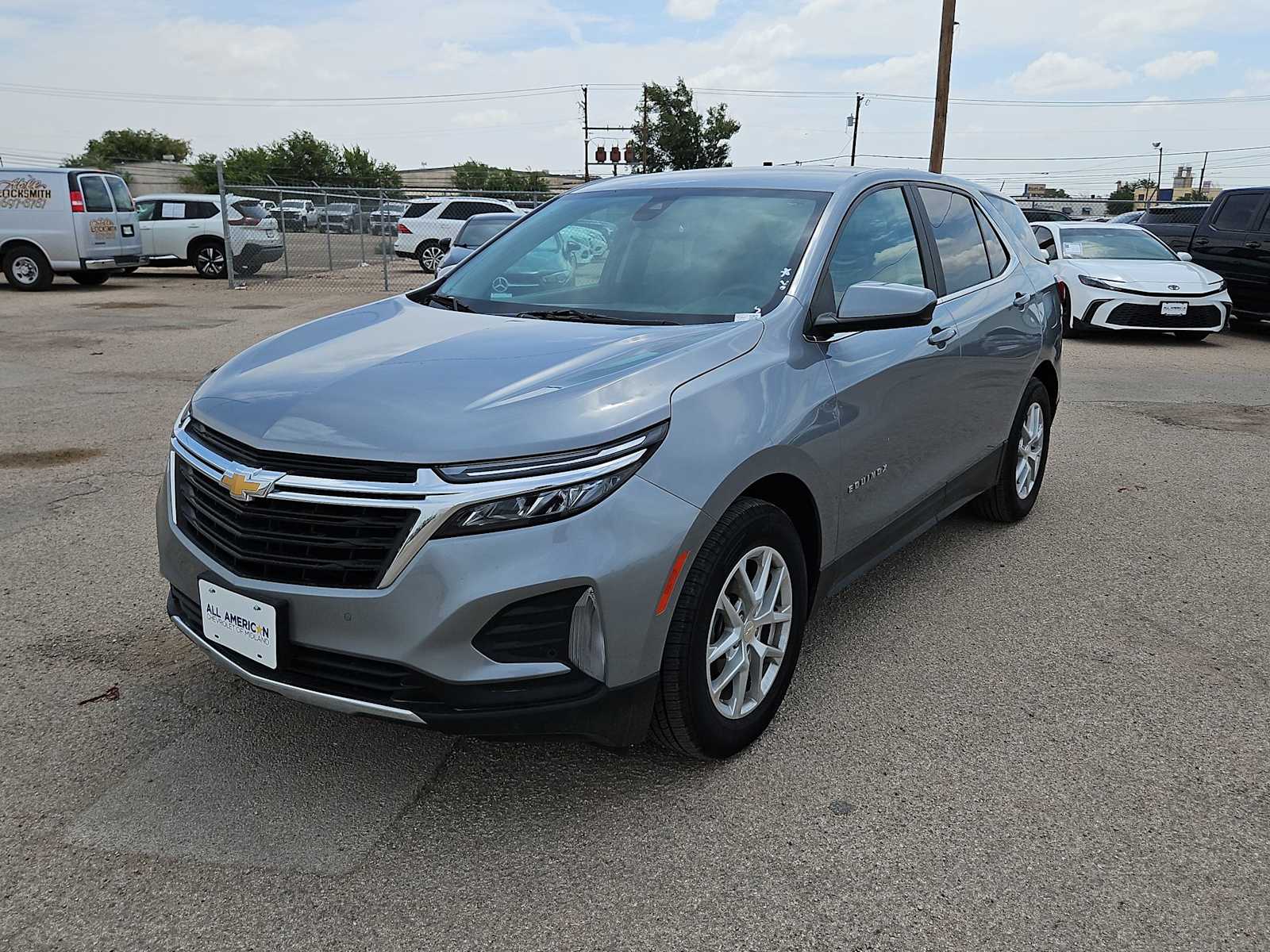 Thumbnail: 2024 Chevrolet Equinox - 4
