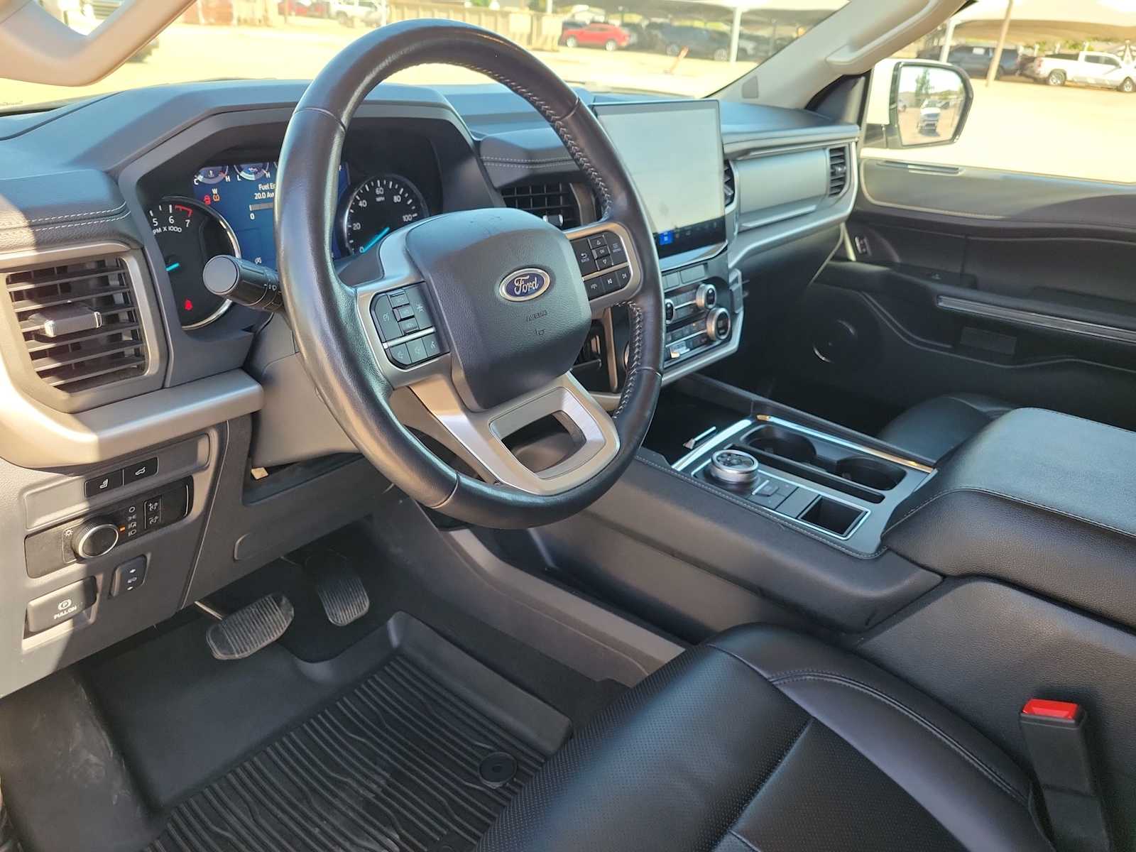 Thumbnail: 2024 Ford Expedition - 10