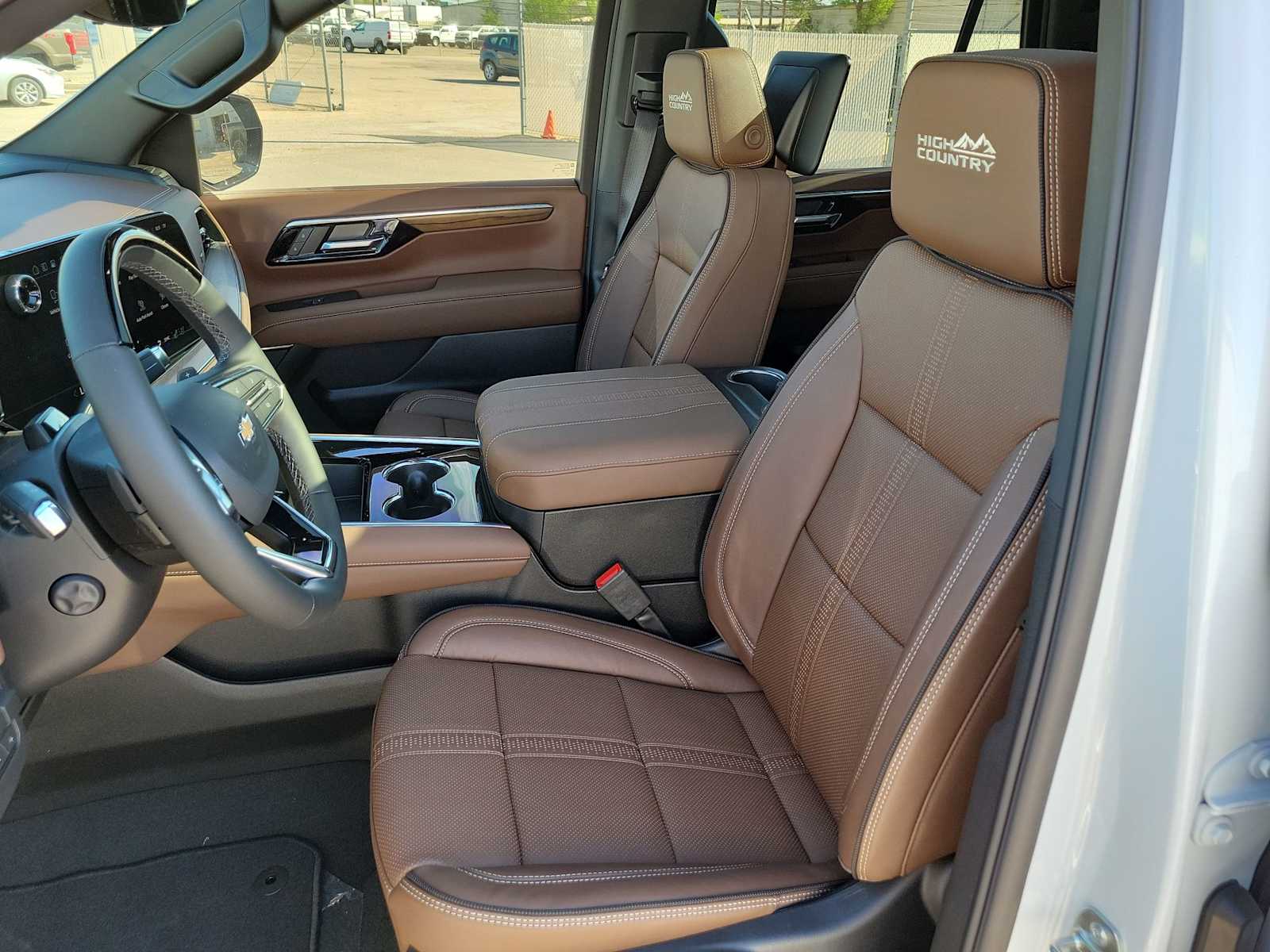 Thumbnail: 2026 Chevrolet Tahoe - 15