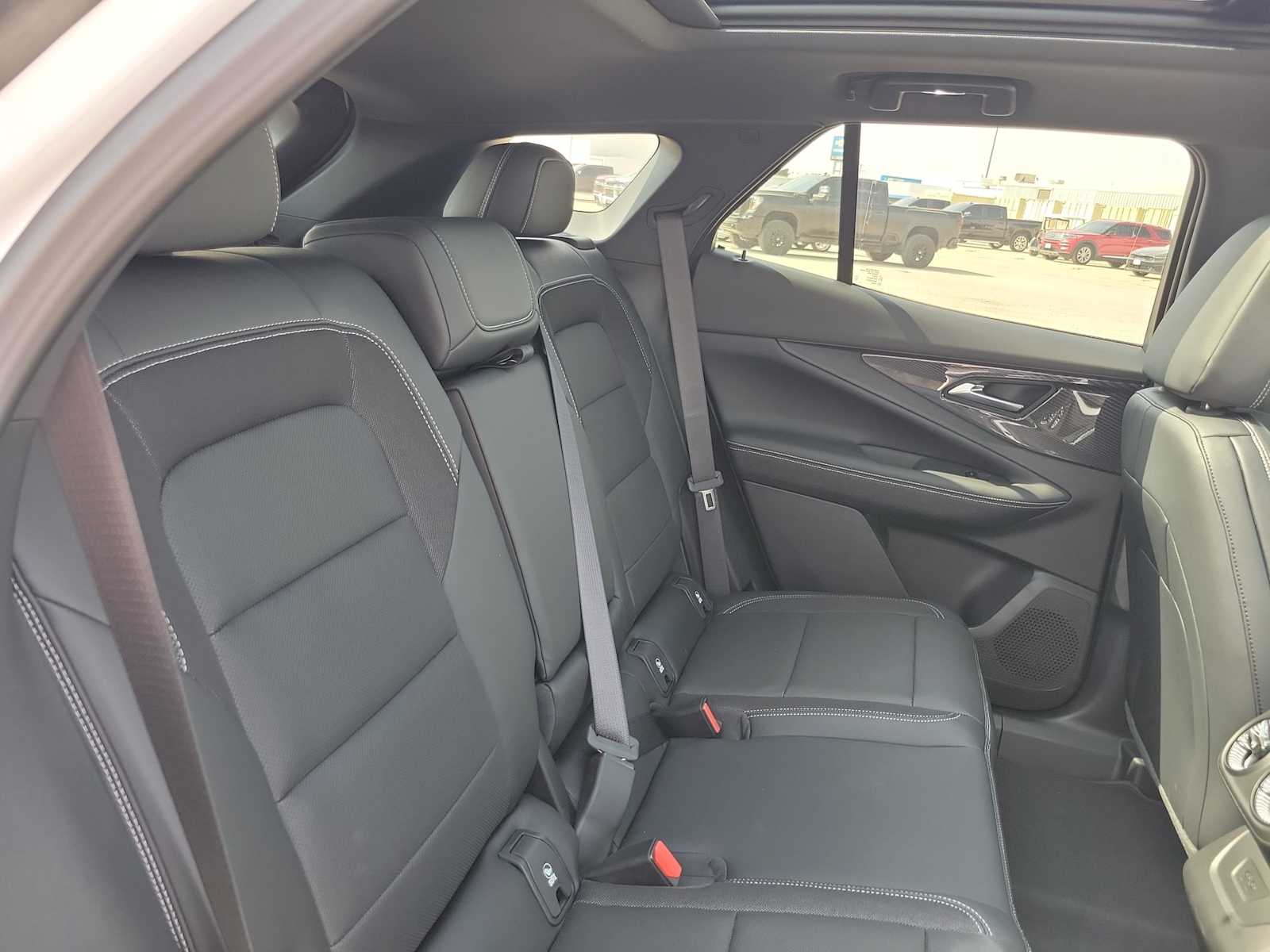 Thumbnail: 2025 Chevrolet Blazer EV - 21