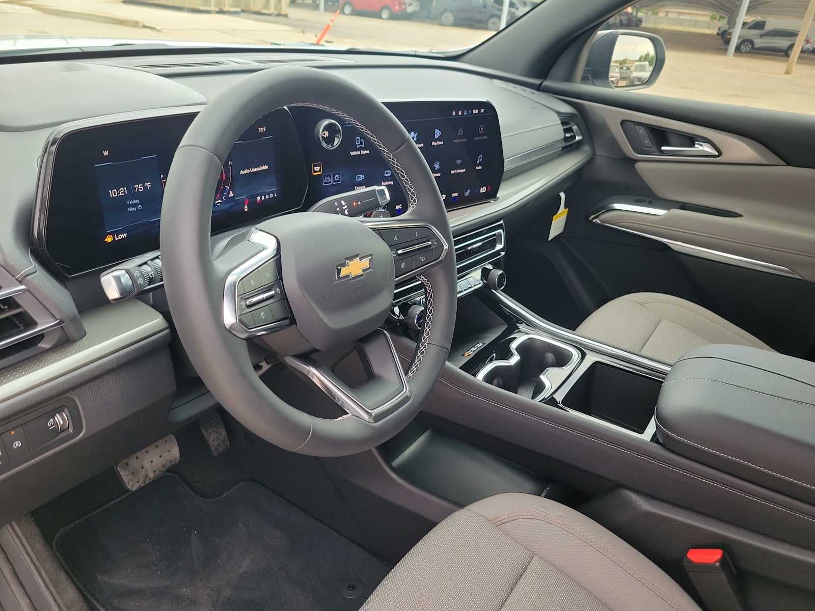 Thumbnail: 2026 Chevrolet Traverse - 10