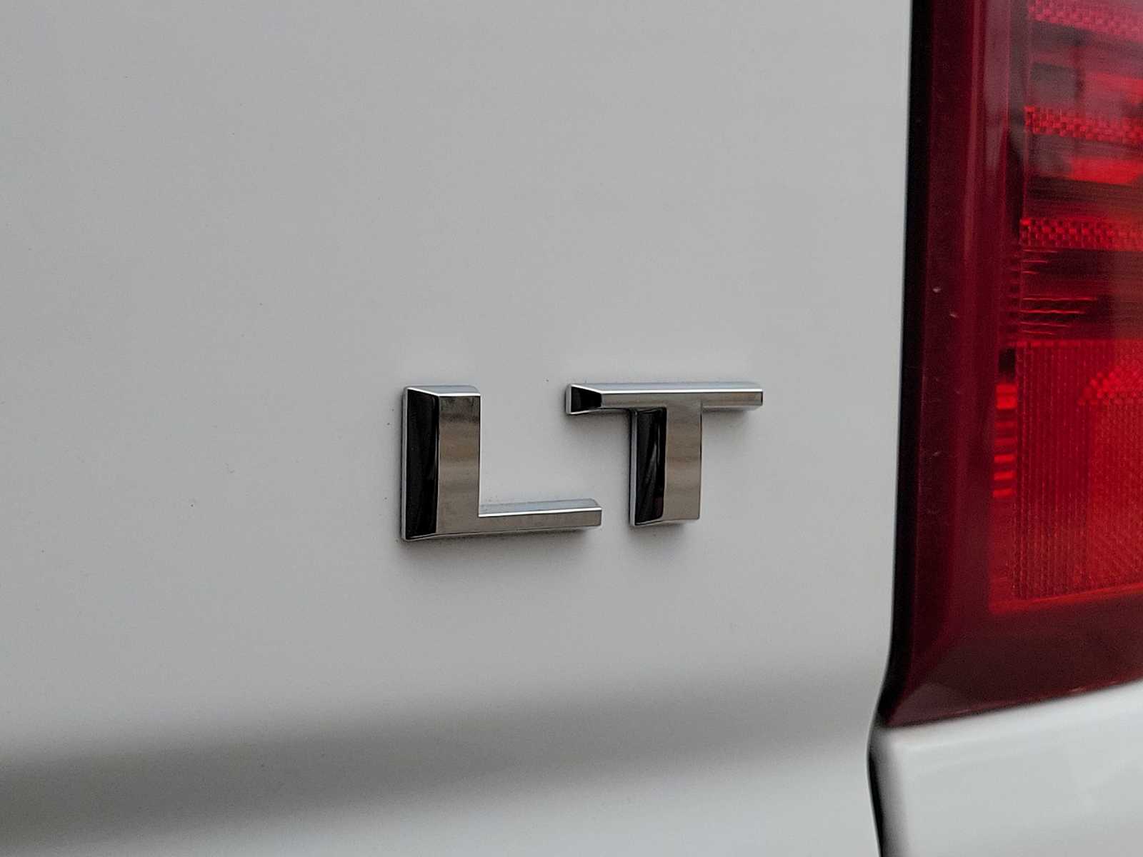 Thumbnail: 2026 Chevrolet Silverado 1500 - 11