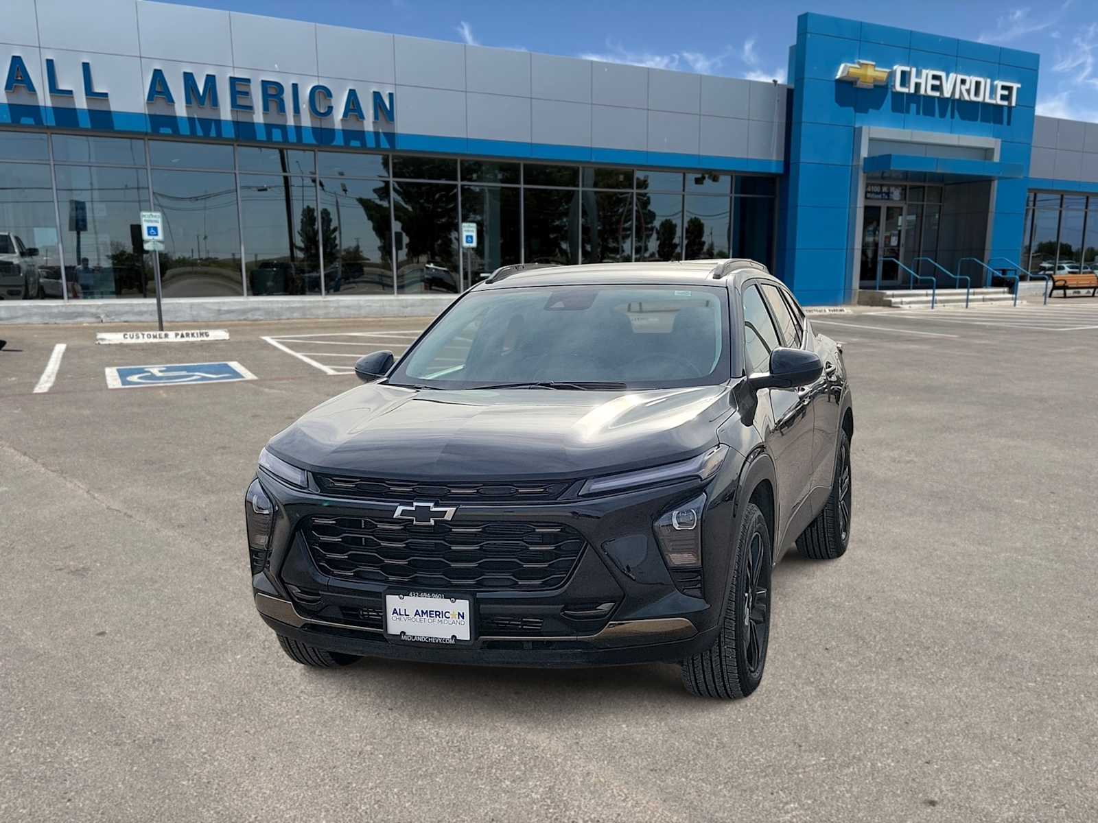 Thumbnail: 2025 Chevrolet Trax - 1