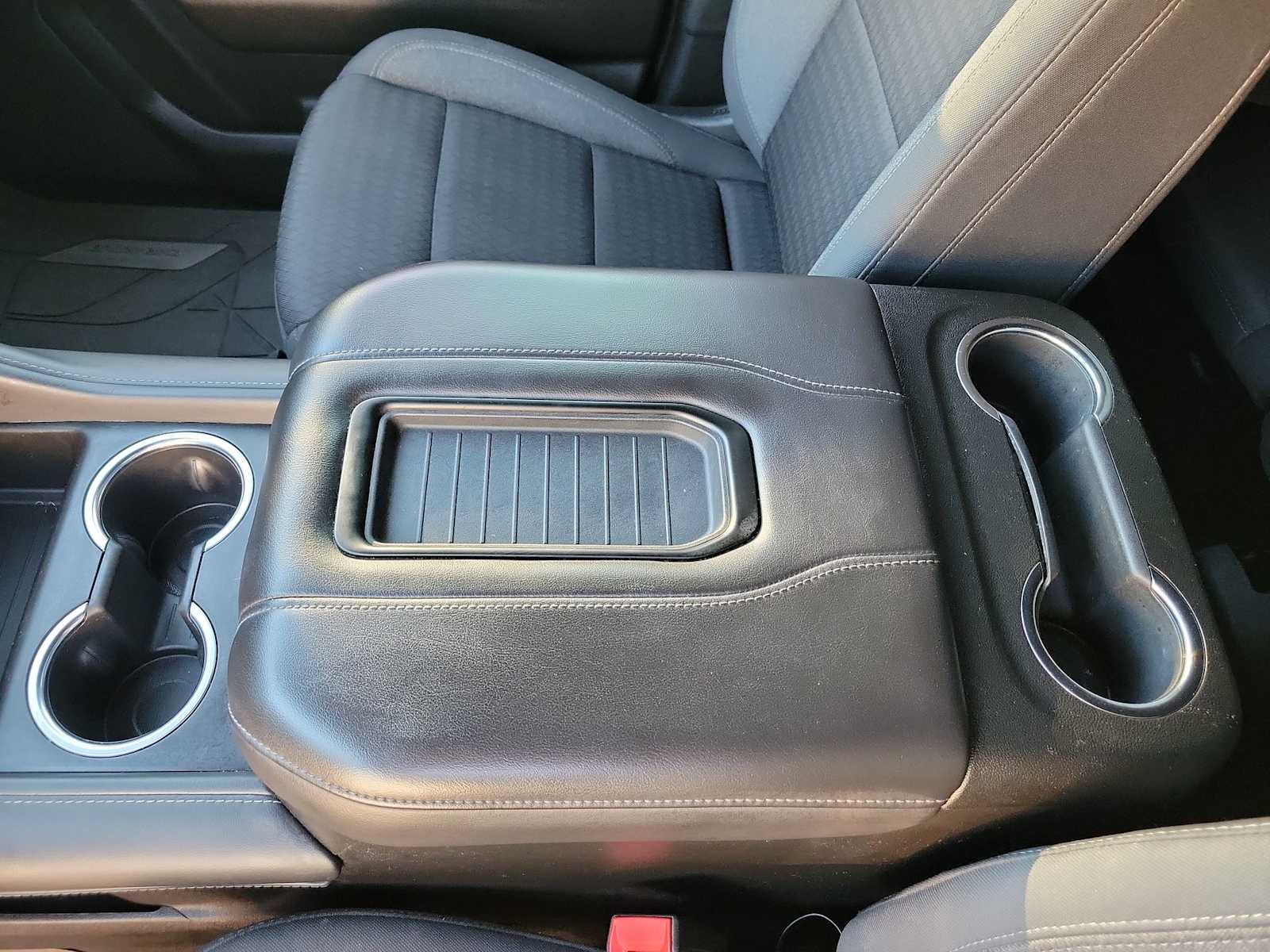 Thumbnail: 2023 Chevrolet Suburban - 23