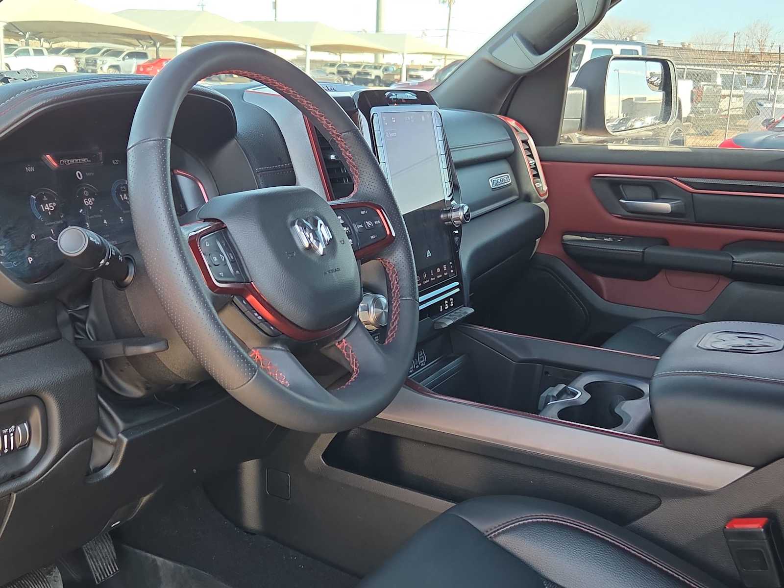 Thumbnail: 2025 RAM 1500 - 10