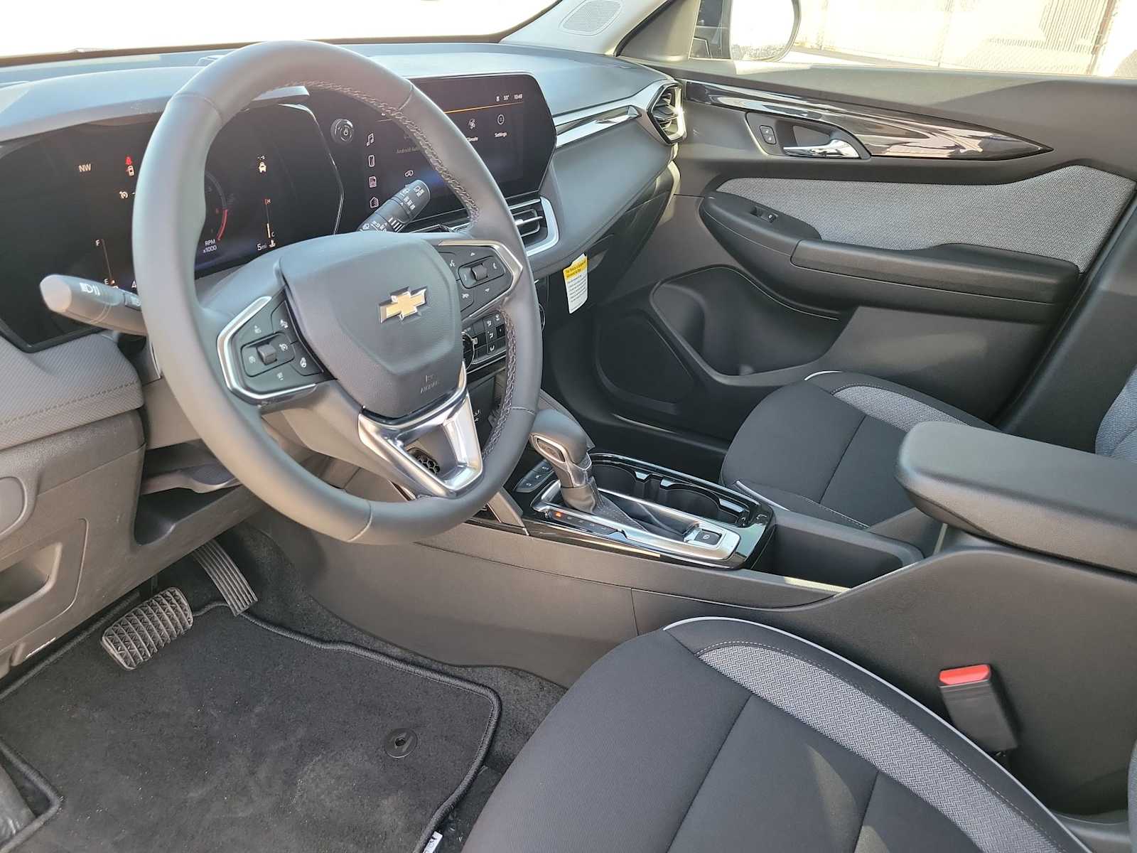 Thumbnail: 2026 Chevrolet TrailBlazer - 10