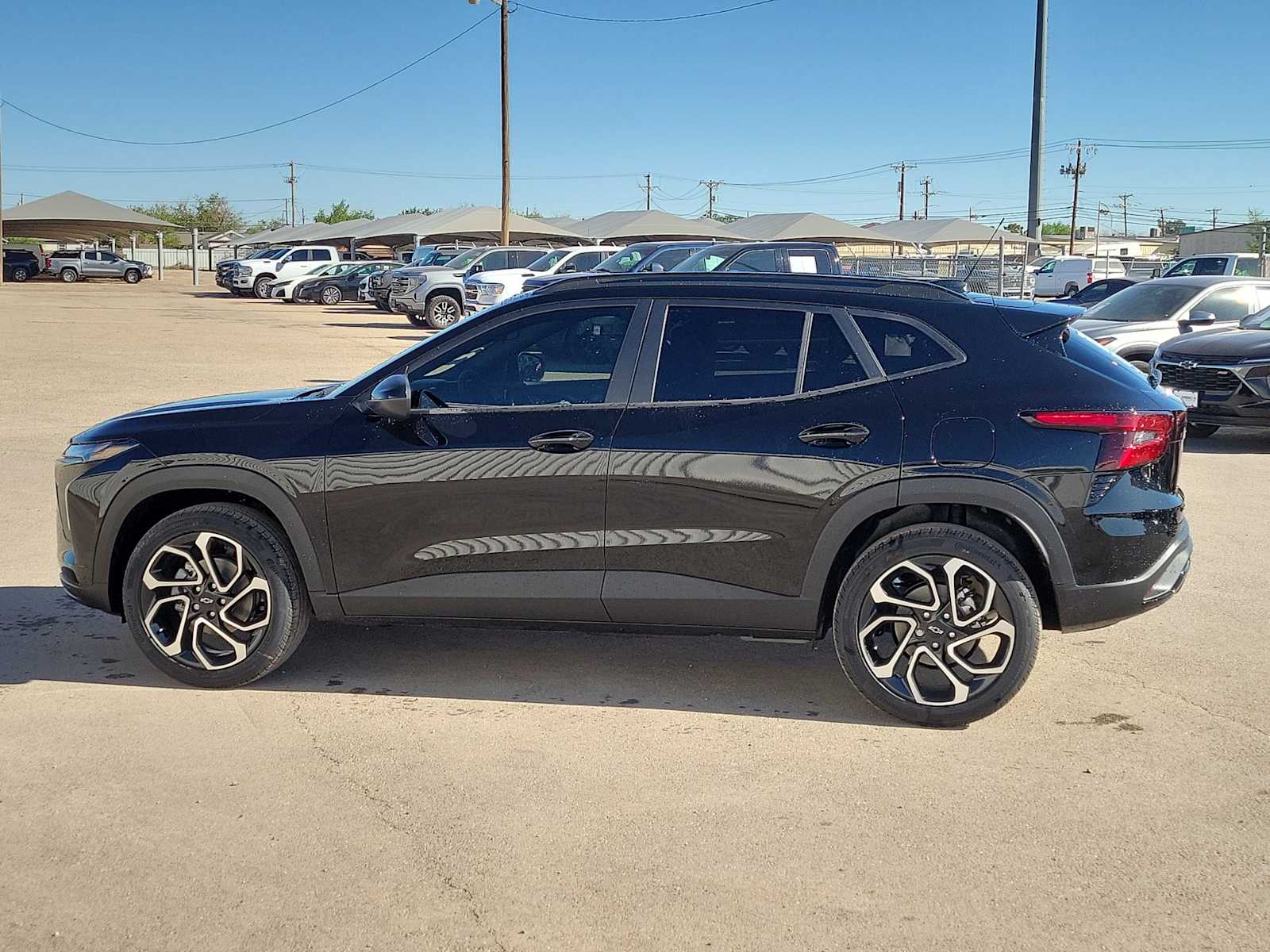 Thumbnail: 2026 Chevrolet Trax - 5