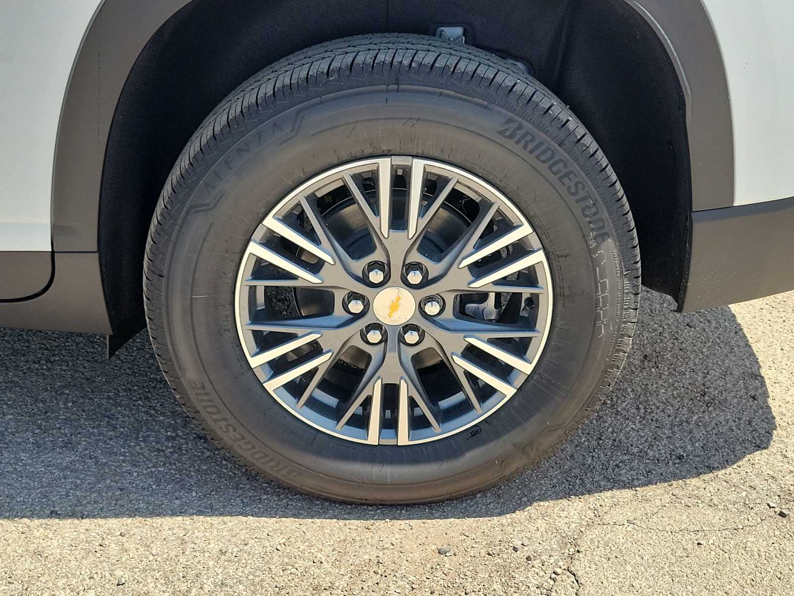 Thumbnail: 2026 Chevrolet Traverse - 12